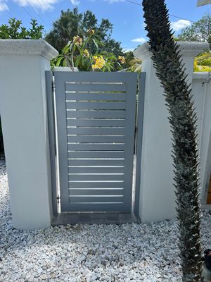 Sarasota, FL 6ft. Tall Custom Modern Aluminum Gates 