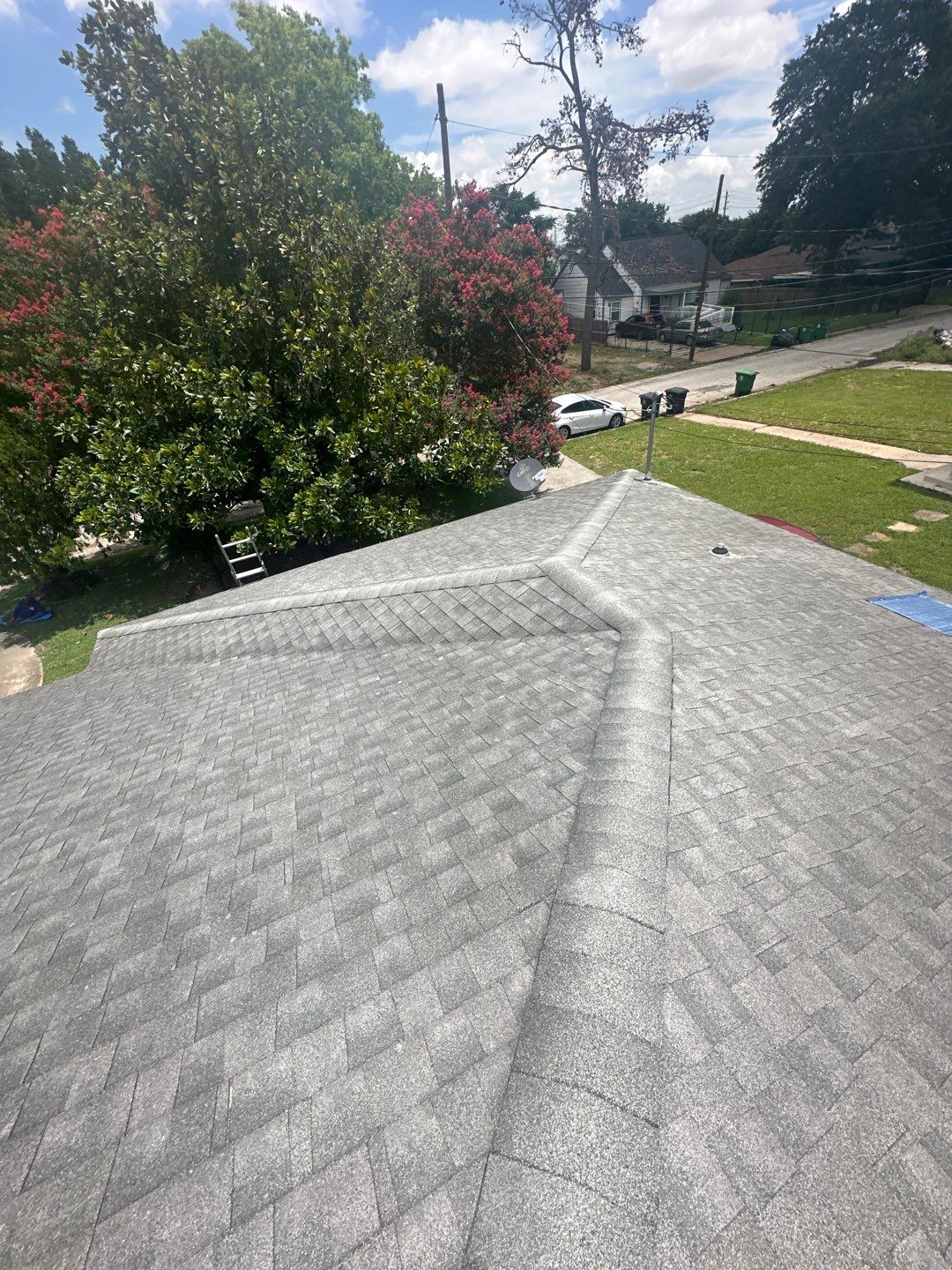 Hail Damage using Owen's Corning Duration (Lifetime) Shingles by Roof Repair Company