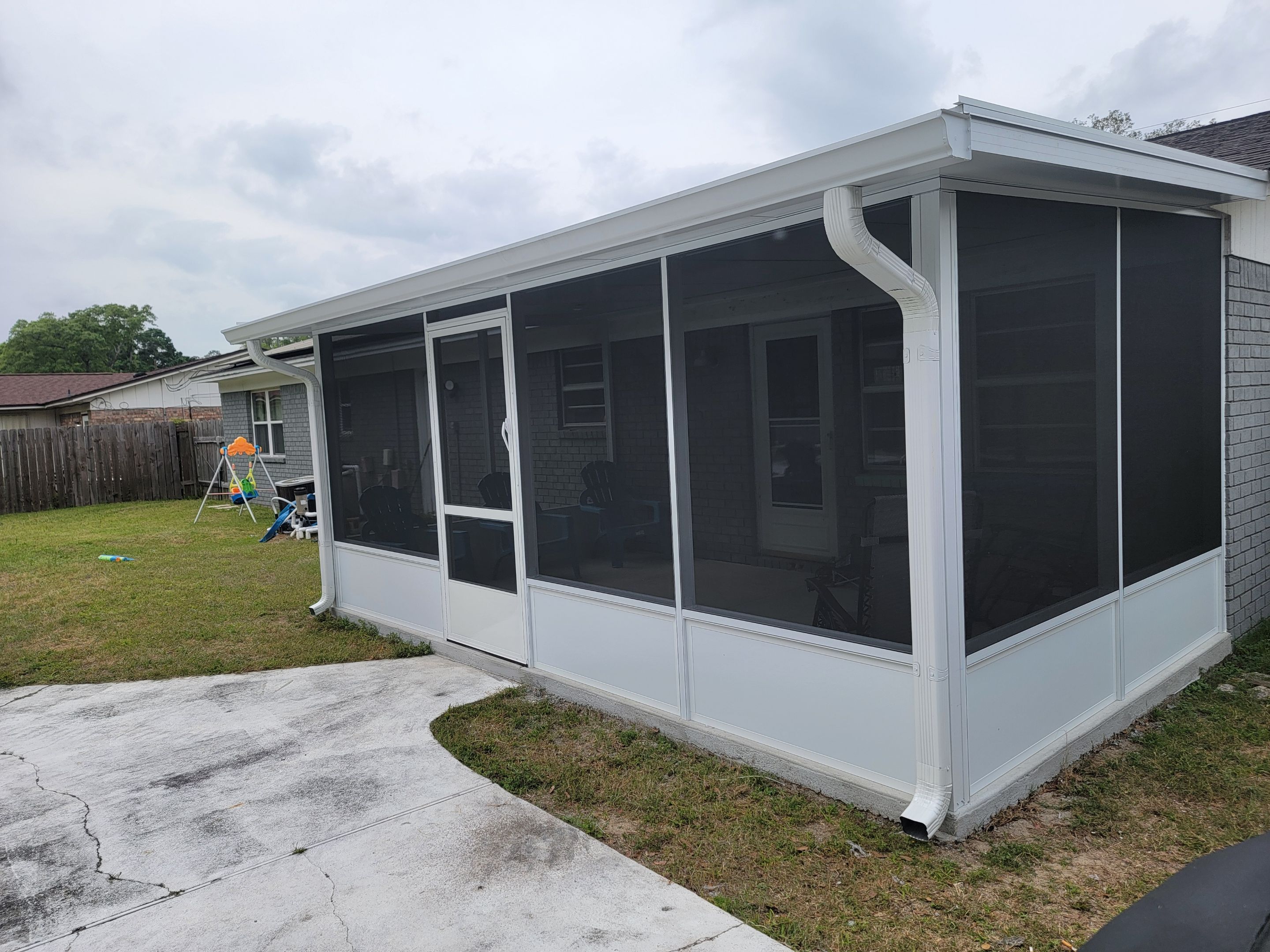 Pensacola Screen Room by Titan Sunrooms