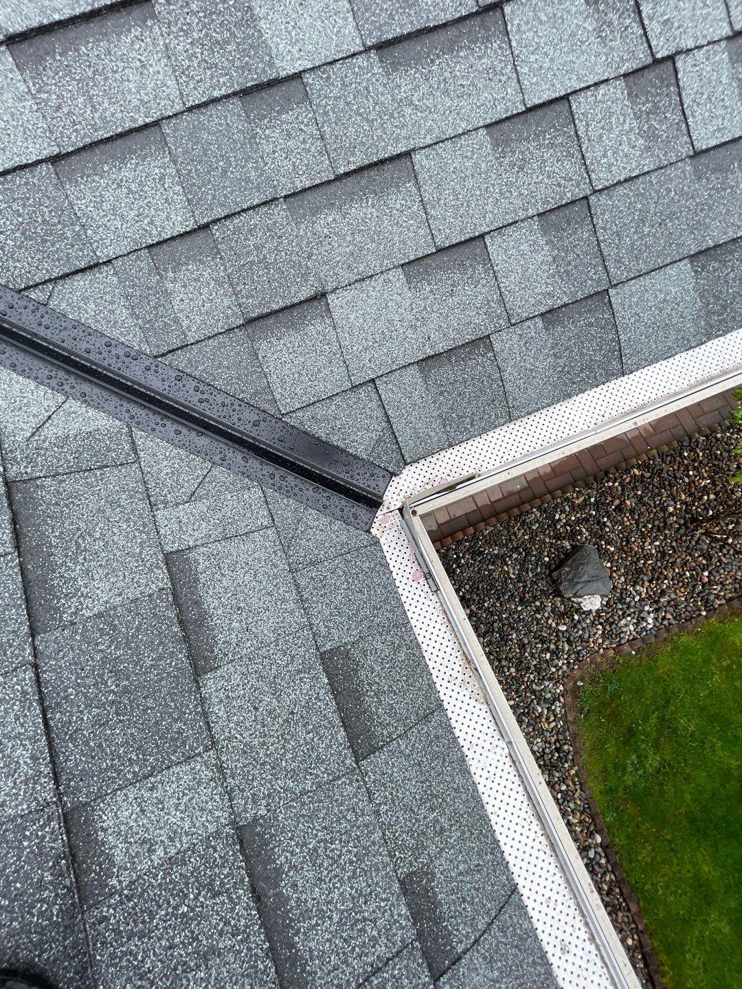 Residential ReRoofing Installation using OC Estate Gray Shingles by Top Notch Roofing Inc