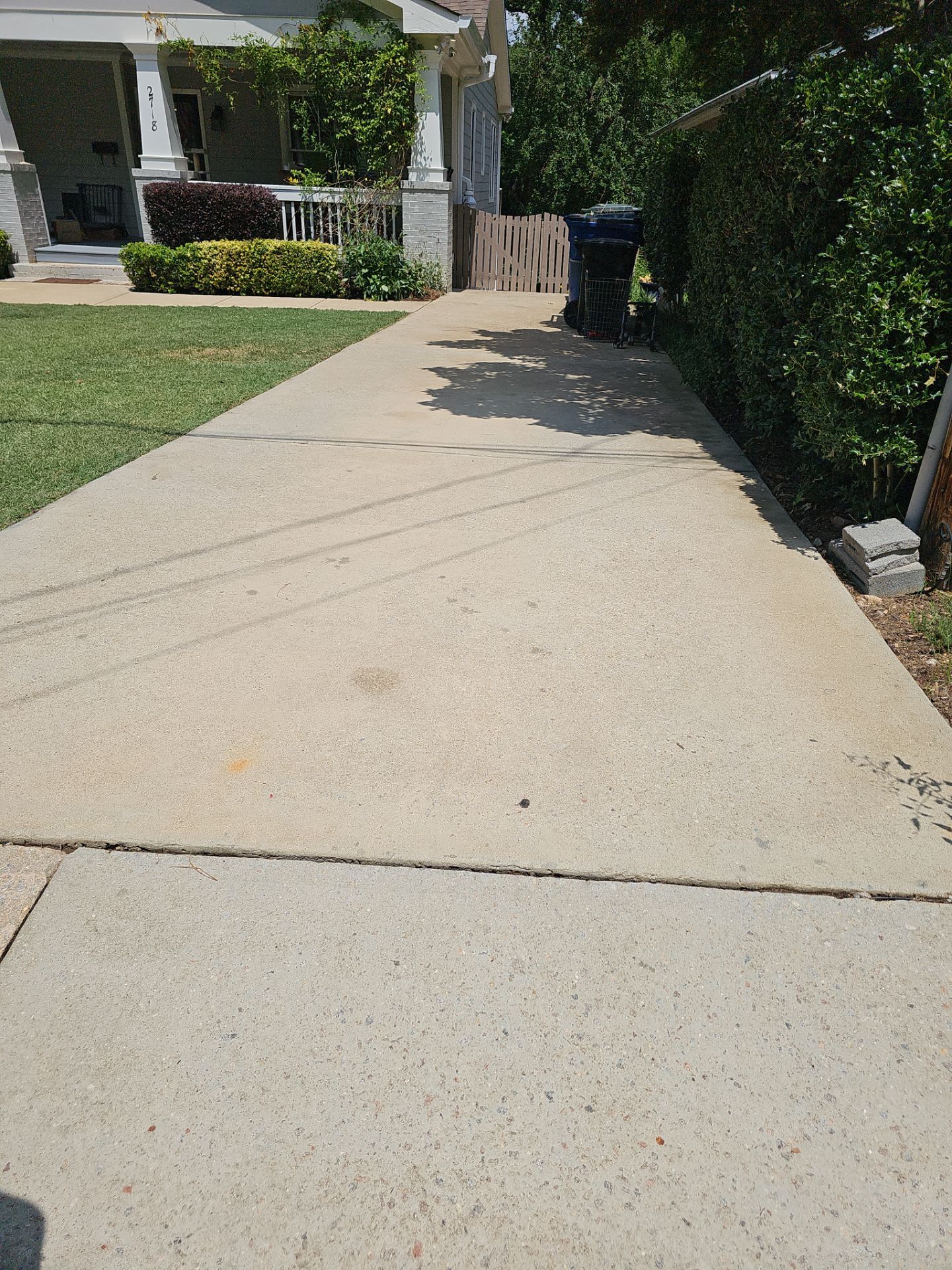 Exterior Painting, Deck Repair & Pressure Washing – Residential by Billy Weatherspoon Contractor