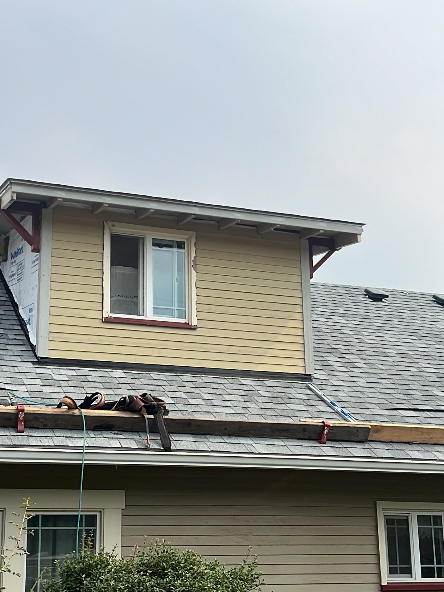 Residential Roofing Installation using IKO Dynasty (Color: Frostone Grey) by Orezona Building & Roofing Company, Inc.