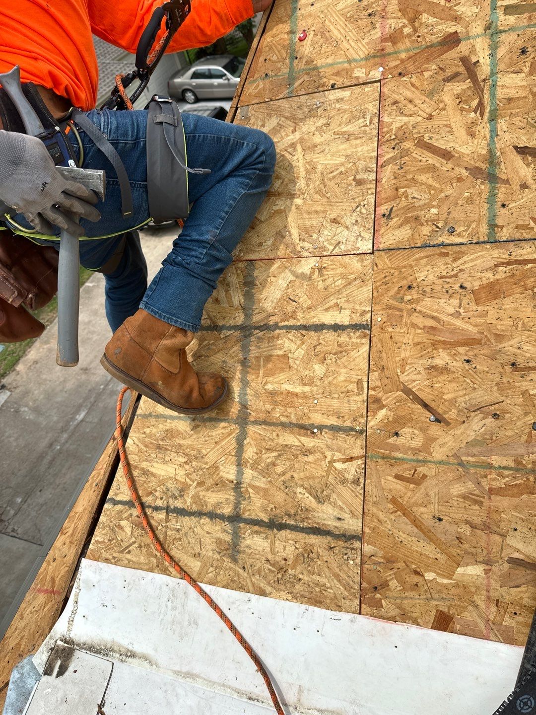 Residential Roofing Installation using Owen's Corning Duration (Lifetime) Shingles by Roof Repair Company