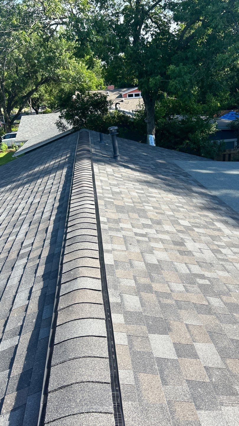 Williamsburg Grey - Owens Corning TruDefinition Duration by RoofsOnly.com