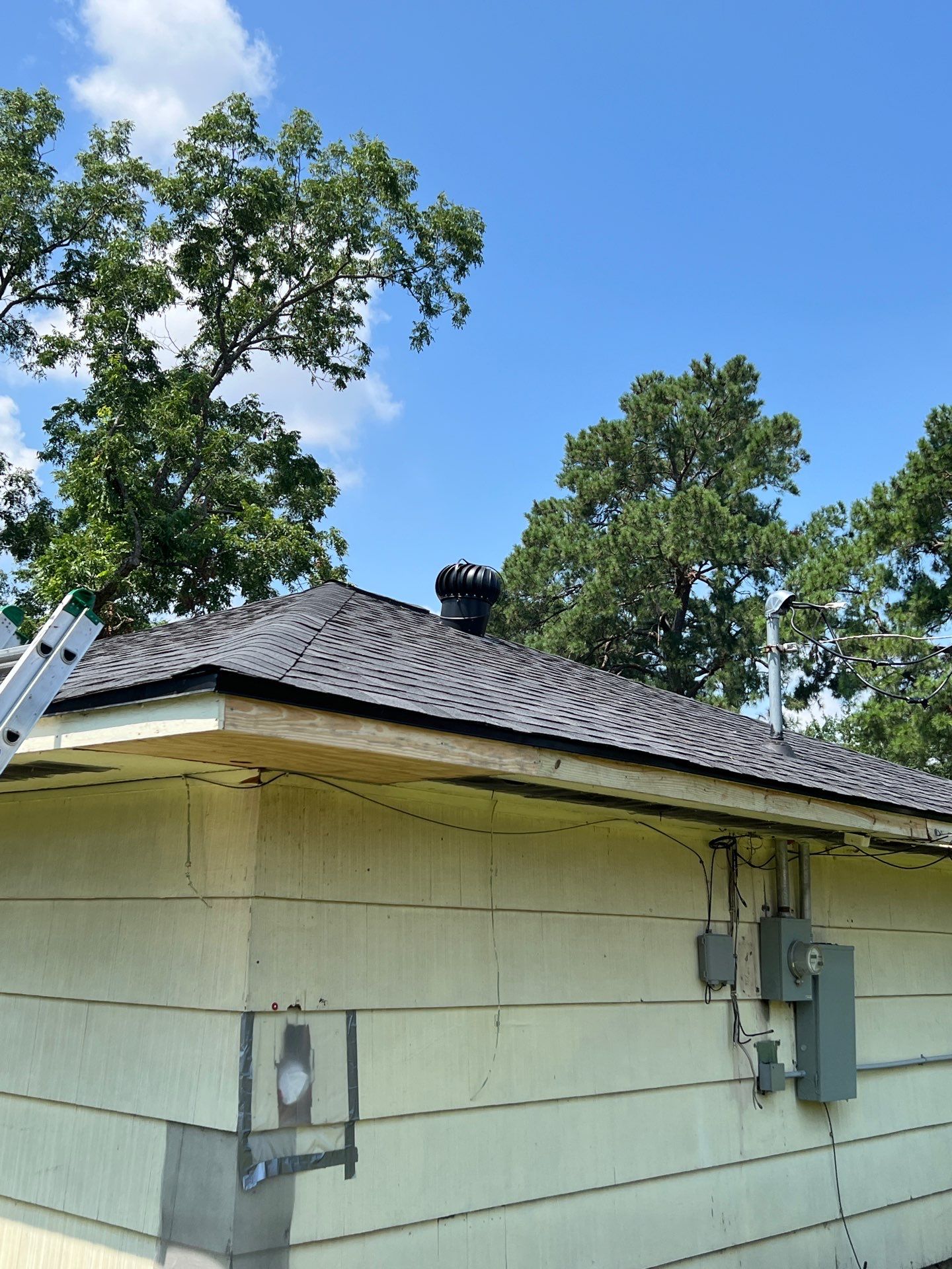 Residential Roofing Repair using Owen's Corning Duration (Lifetime) Shingles by Roof Repair Company