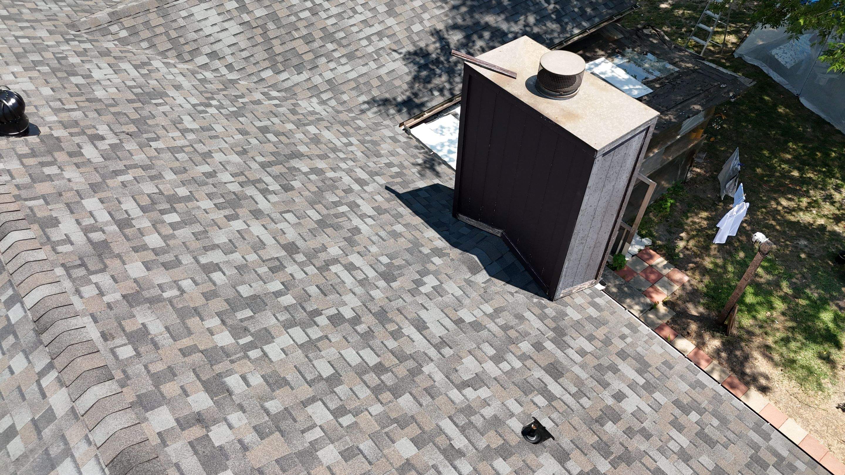 Williamsburg Gray - Owens Corning TruDefinition Duration by RoofsOnly.com