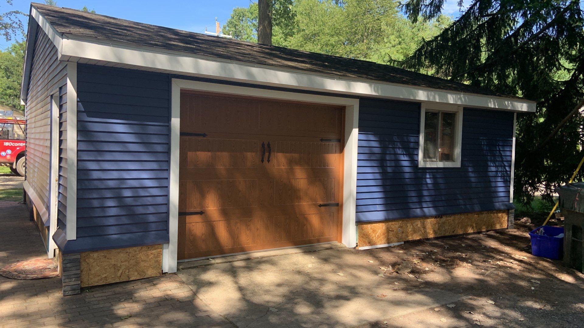 Siding Replacement using Certainteed Restoration Classic D4 by 180 Contractors