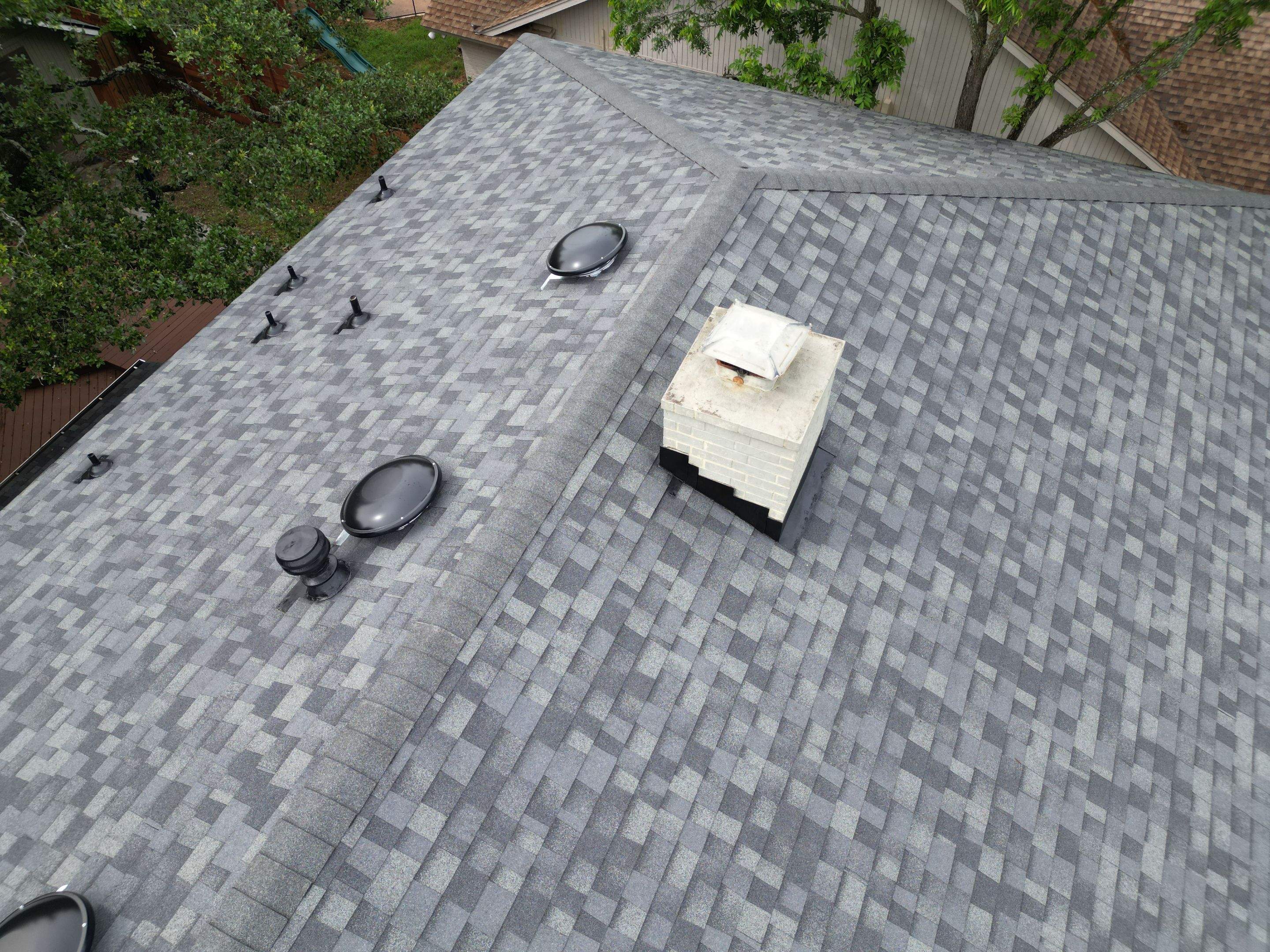 Estate Gray - Owens Corning TruDefinition Duration by RoofsOnly.com