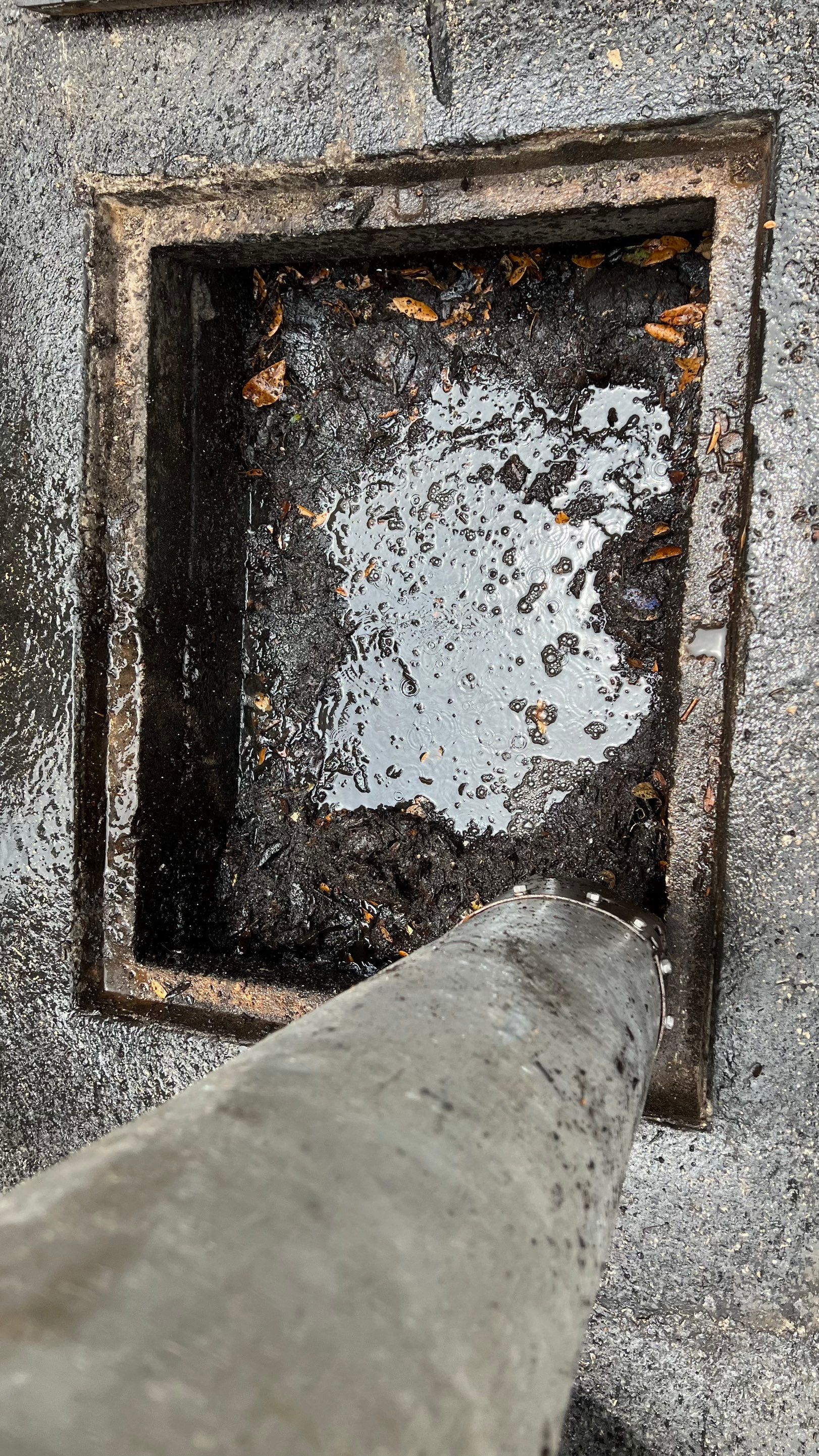 Apartment Complex Storm Water System Cleaning and Maintenance by APS Power & Water