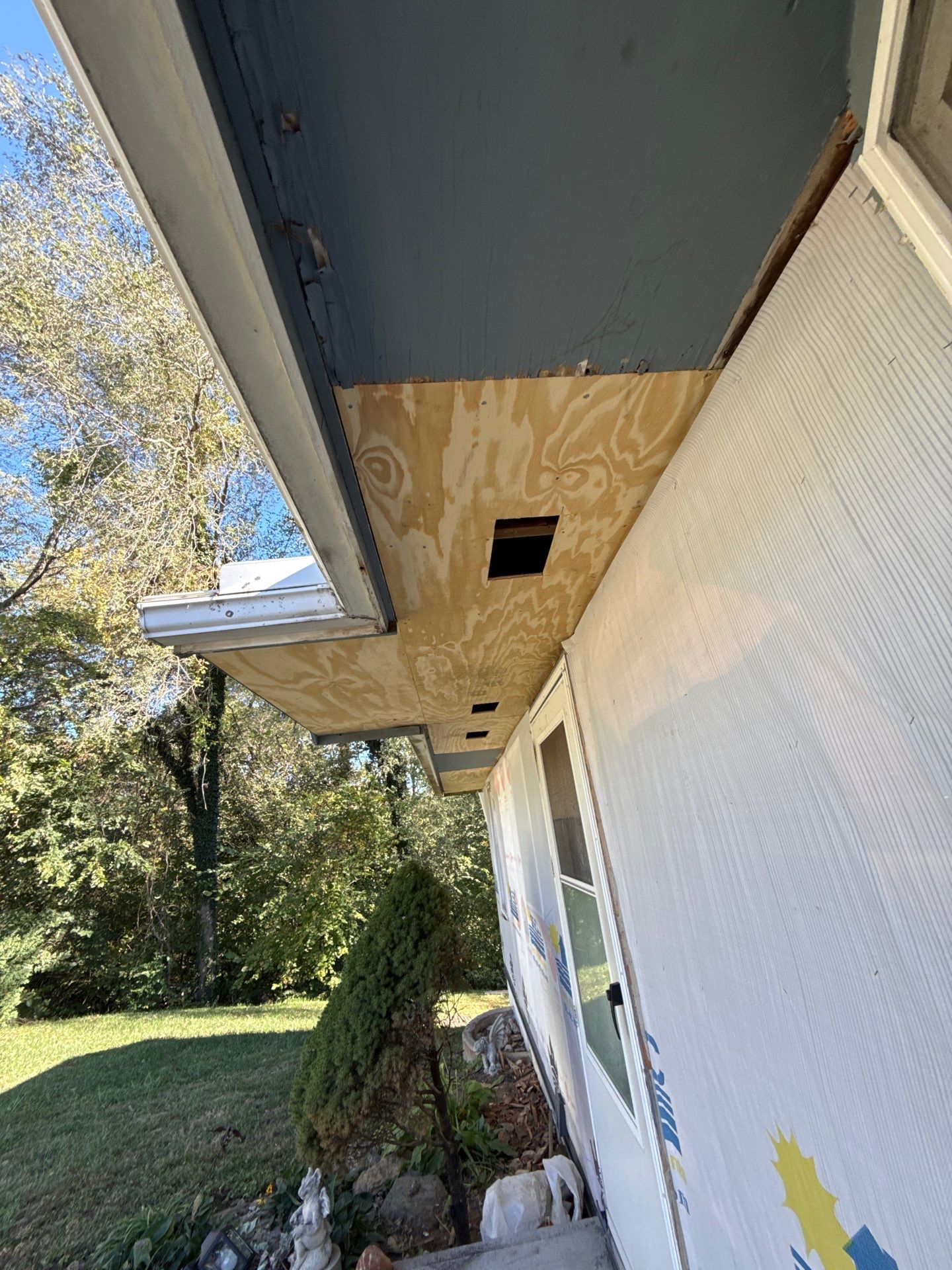 Feeling Blue in Weston Mo - Time for a Makeover by EEC Windows, Siding & Roofing