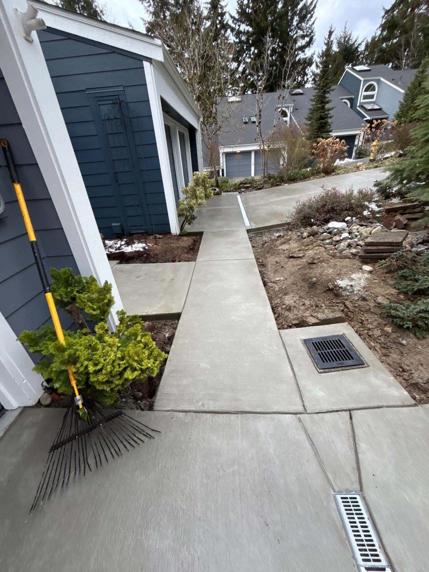 Concrete Driveway Repair | Kirkland  by Jireh Asphalt & Concrete Inc 