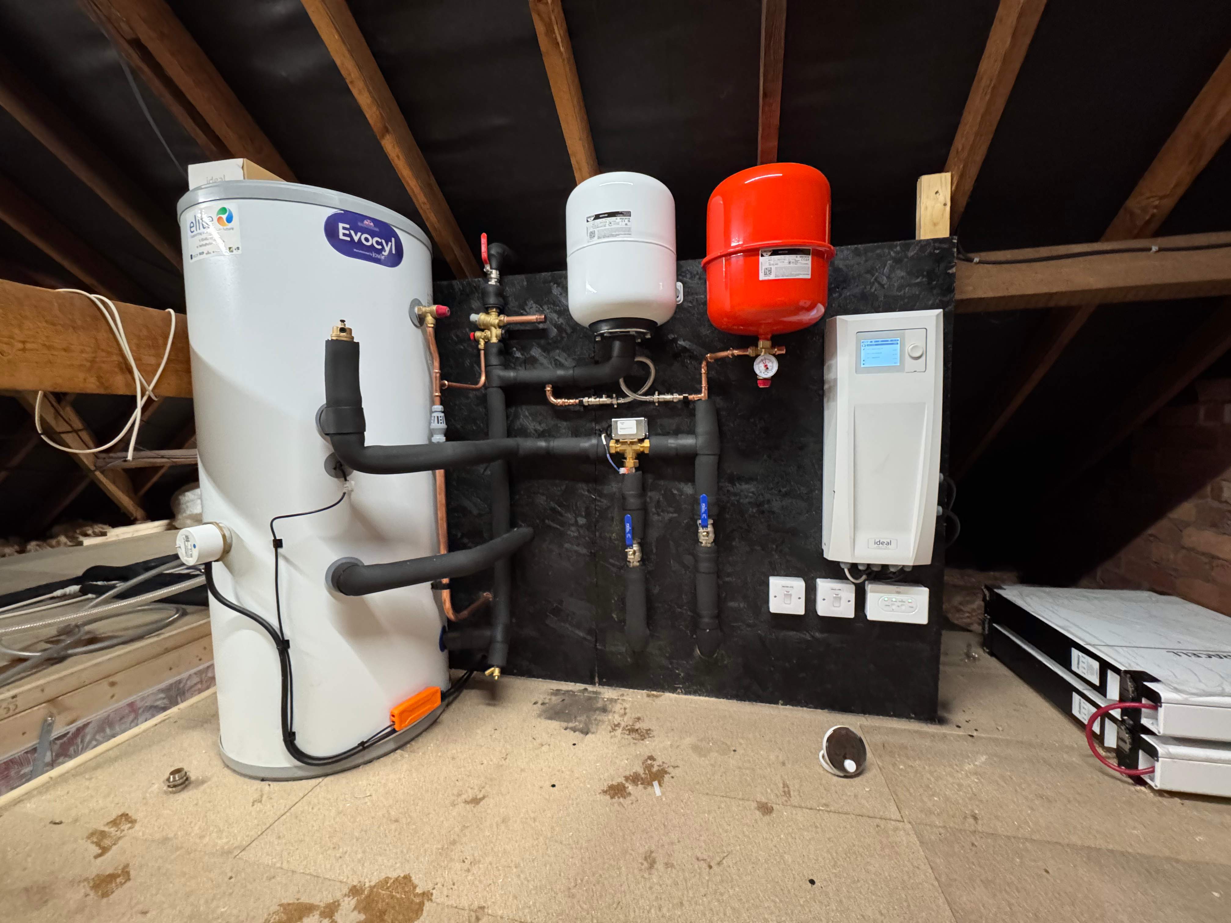 ♻️ “No space for a cylinder?” Think again… by Elite Services Group Ltd