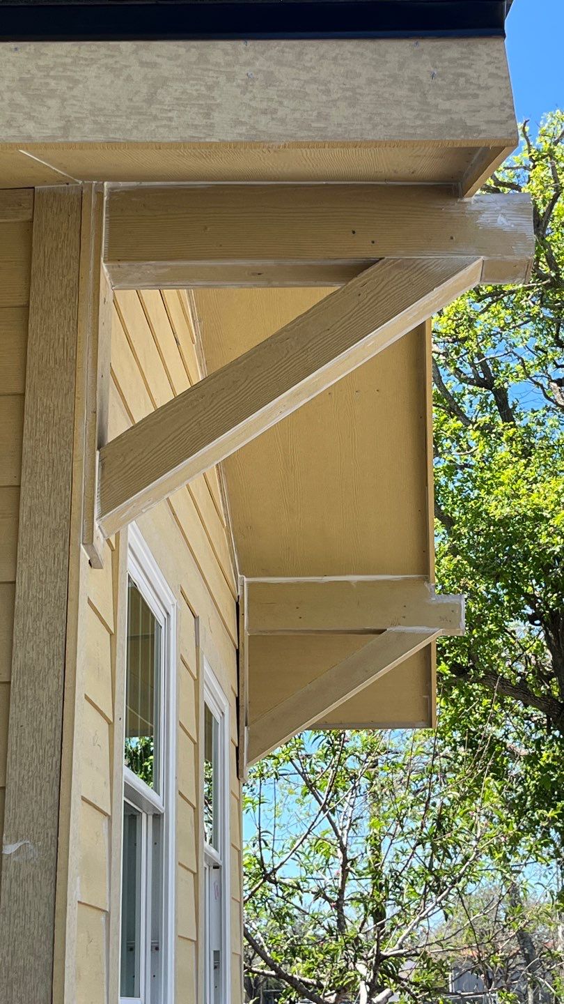 Mid-Century Bungalow by Bayfront Roofing and Construction