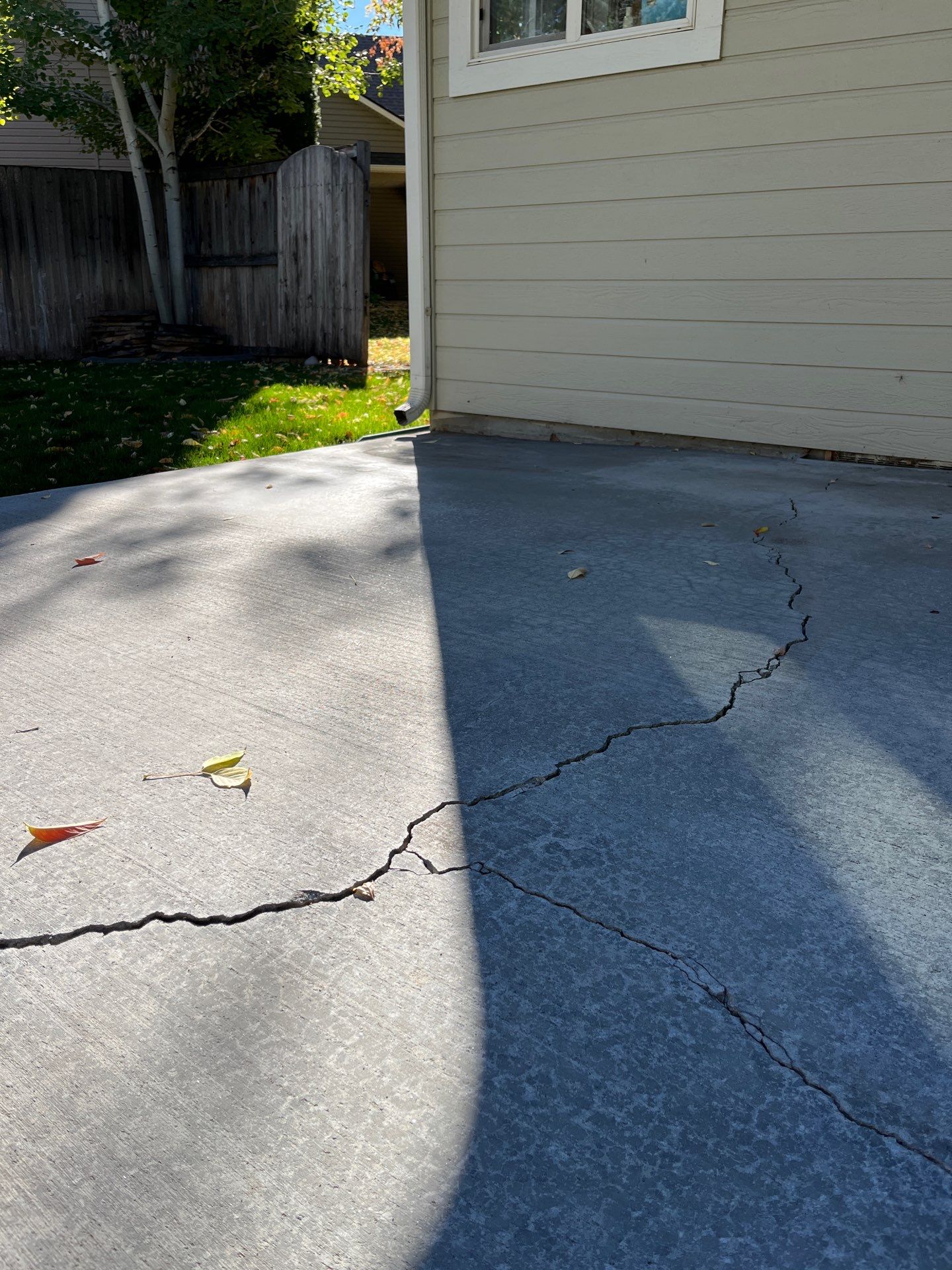 NexusPro Crack Repair for Chris by Mr. Mudd Concrete