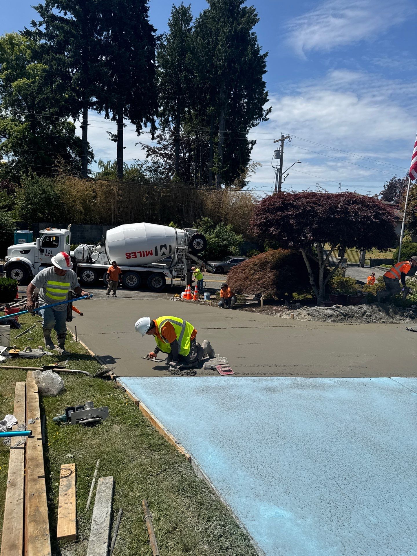 Concrete Driveway Repair | Edmonds  by Jireh Asphalt & Concrete Inc 