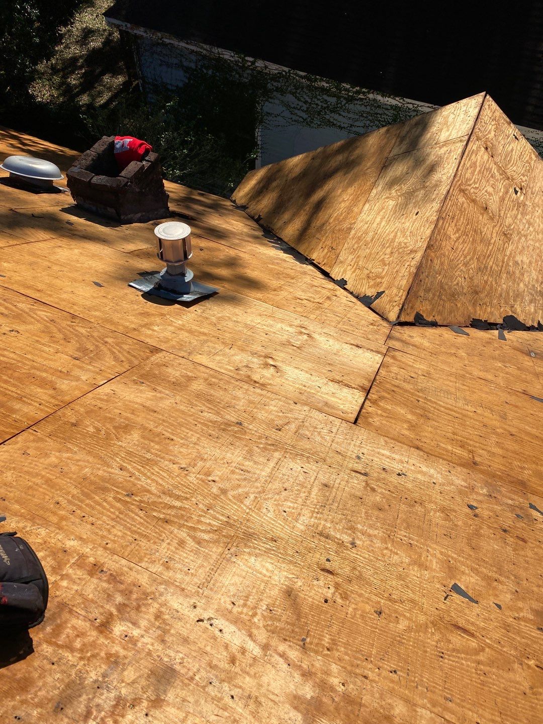Residential Roofing Installation using Roof Replacement by American Roofing & Construction LLC