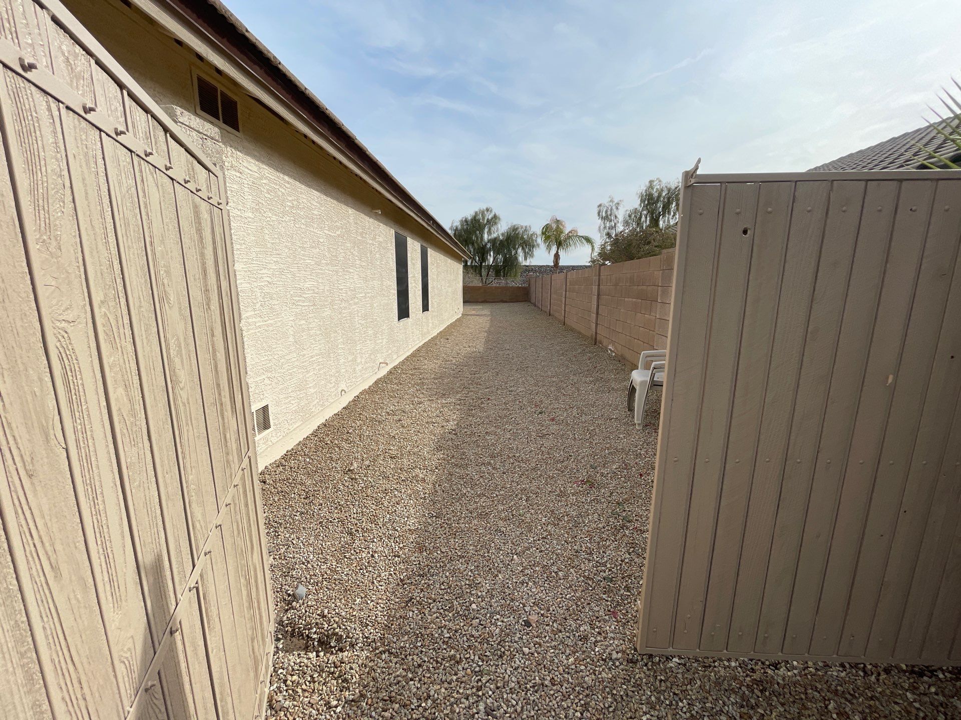 Hamilton - A Gorgeous Home Exterior Makeover in Phoenix, AZ with Dunn Edwards Paints by Double G Painting Contractors, LLC