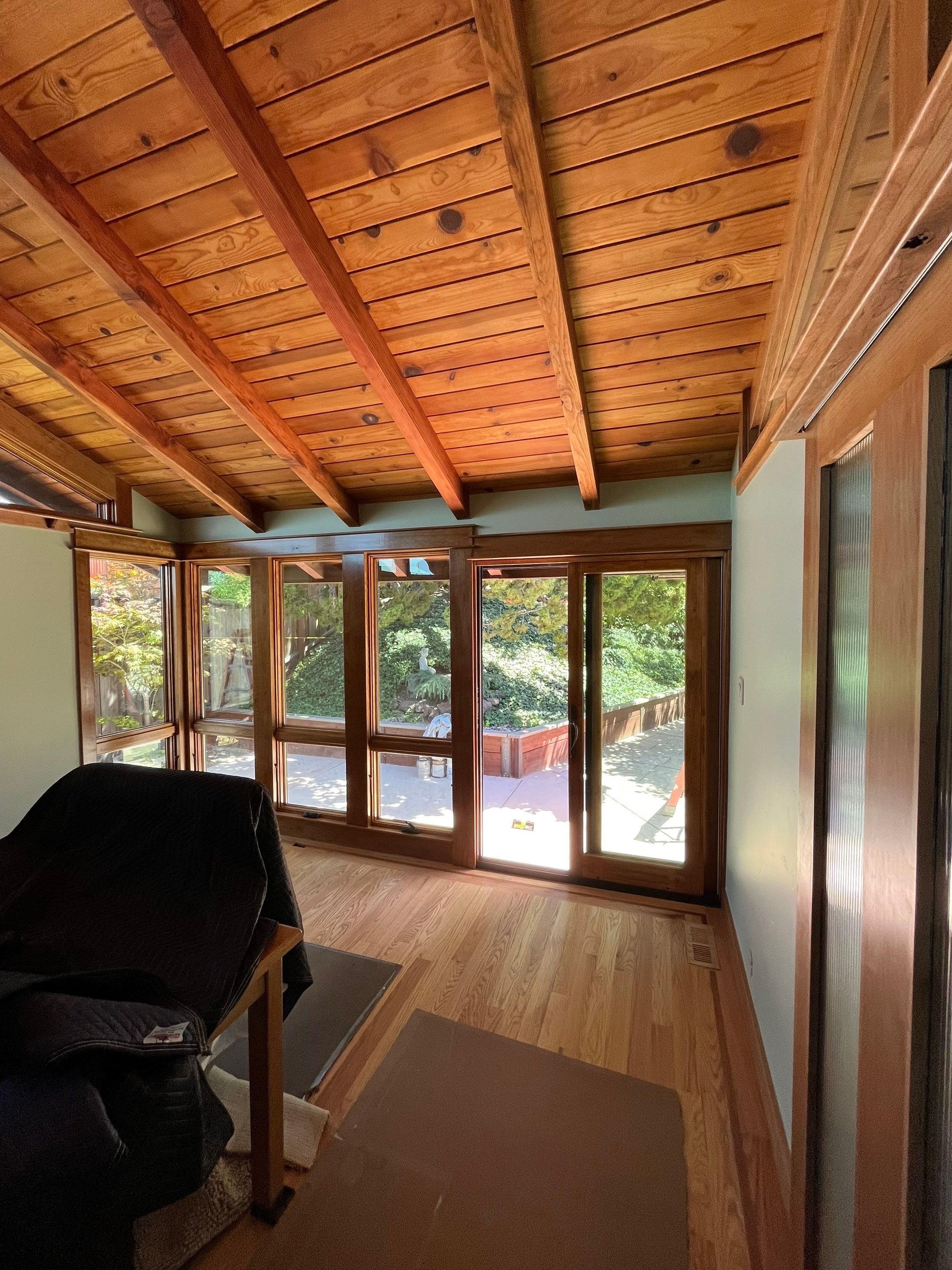 Custom interior painting and decorating by Herrera’s Bay Area Painting inc.