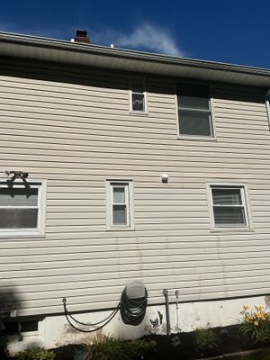 Gutter Cleaning in Pequannock, NJ — Gallo Bros job photo