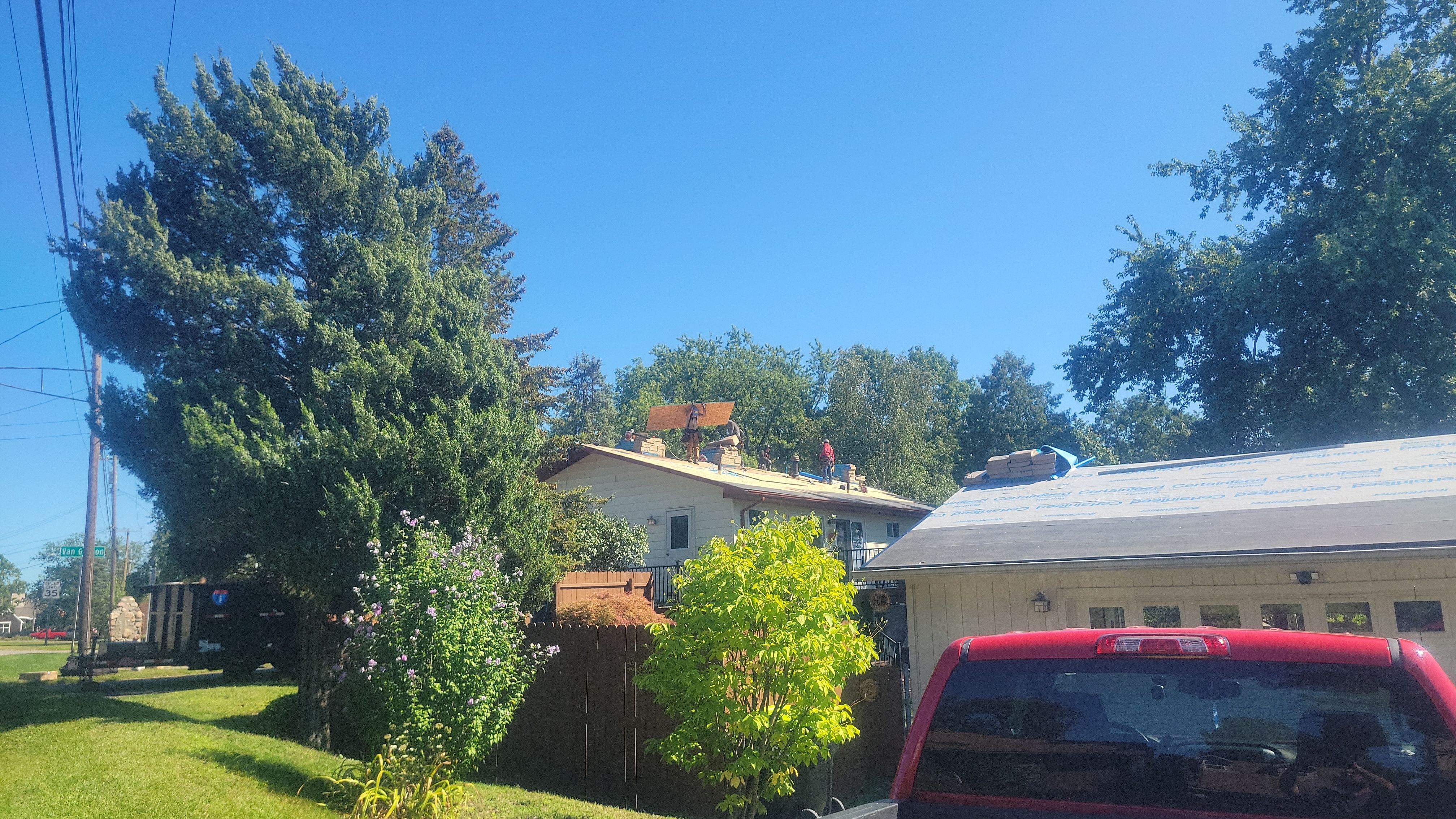 Roof Replacement using CertainTeed Landmark by 180 Contractors