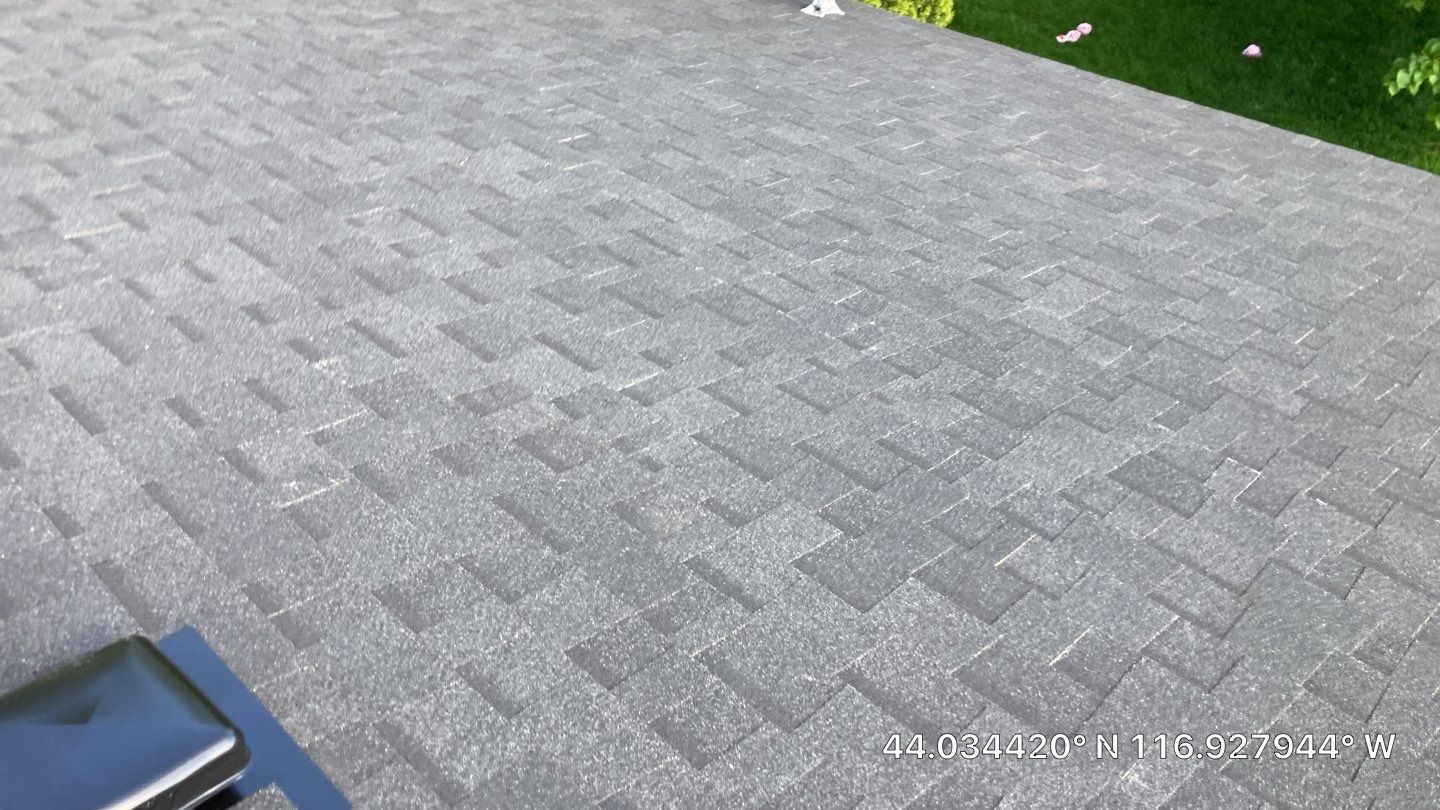 Fruitland Idaho Single Level Residential Roofing Installation using Owens Corning by ID Roofing LLC