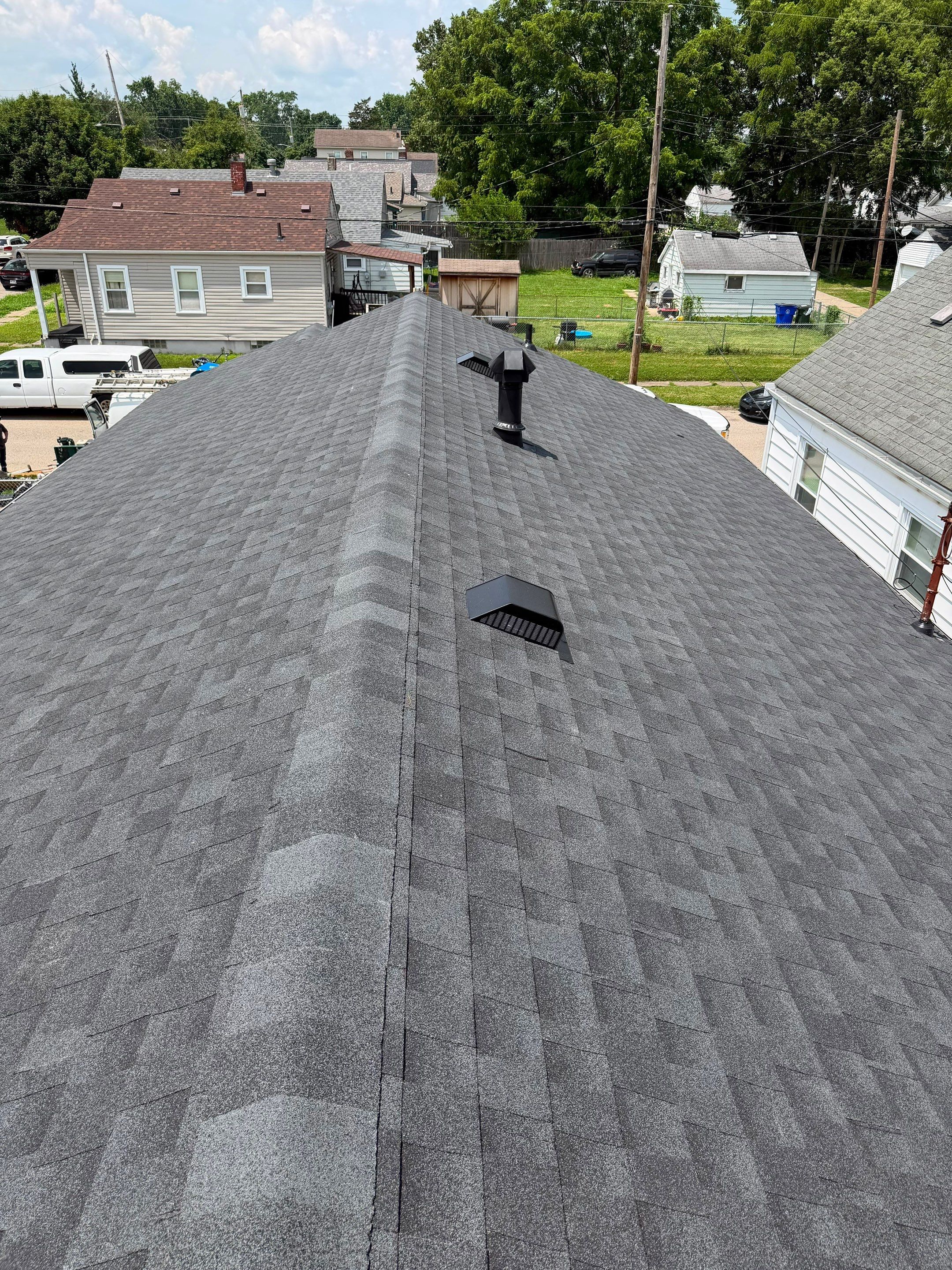 Residential Roof Replacement and Vinyl Siding Installation in Hamilton by XPRO ELITE LLC