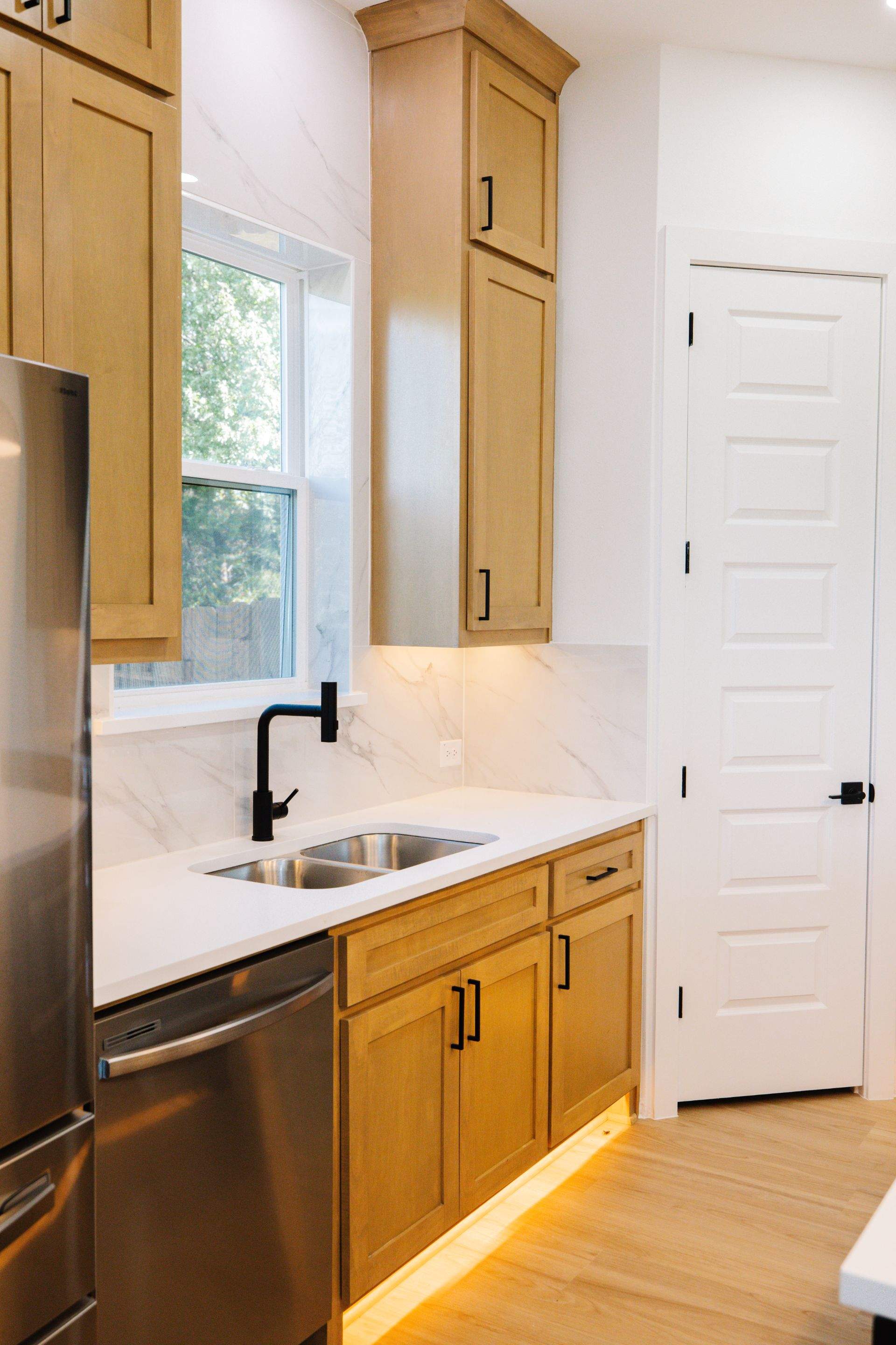 Ledbetter Project (Duplex New Construction) by HOMES BY JAR
