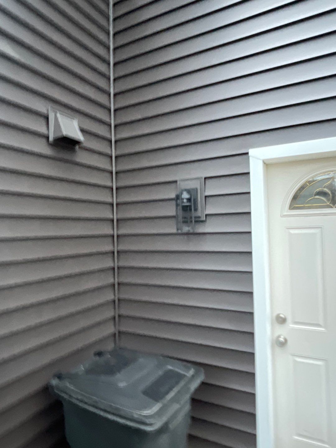 CertainTeed Monogram D5 Slate + Owens Corning Duration Colonial Slate by 180 Contractors