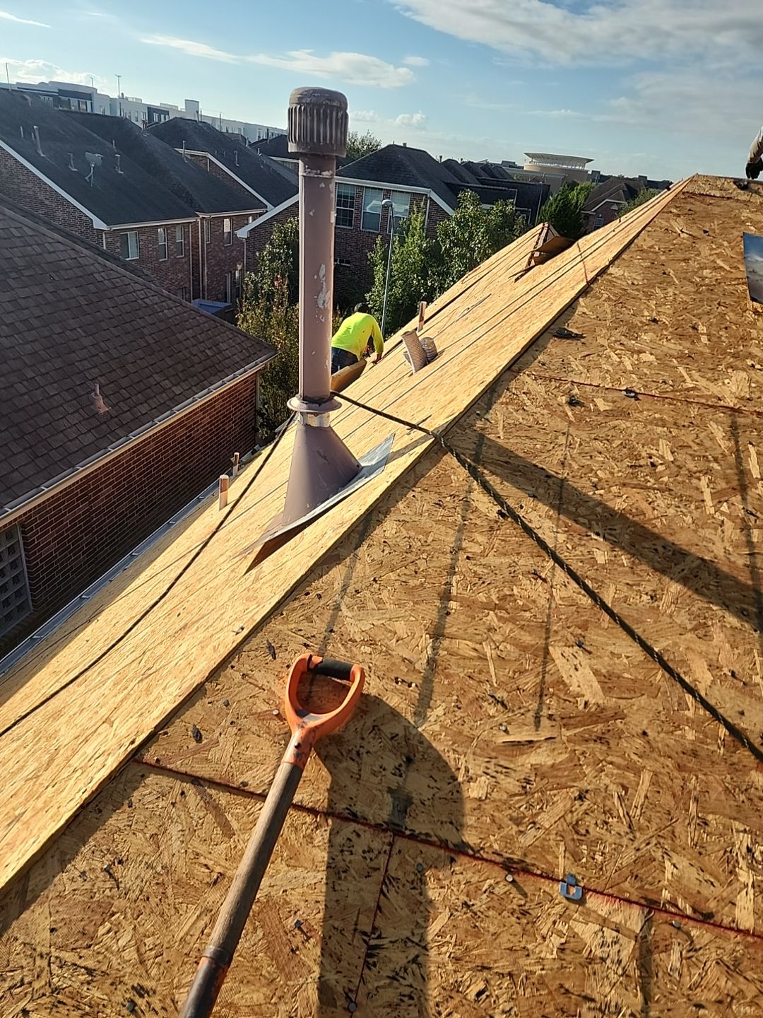Residential Roofing Installation using Owen's Corning Duration (Lifetime) Shingles by Roof Repair Company