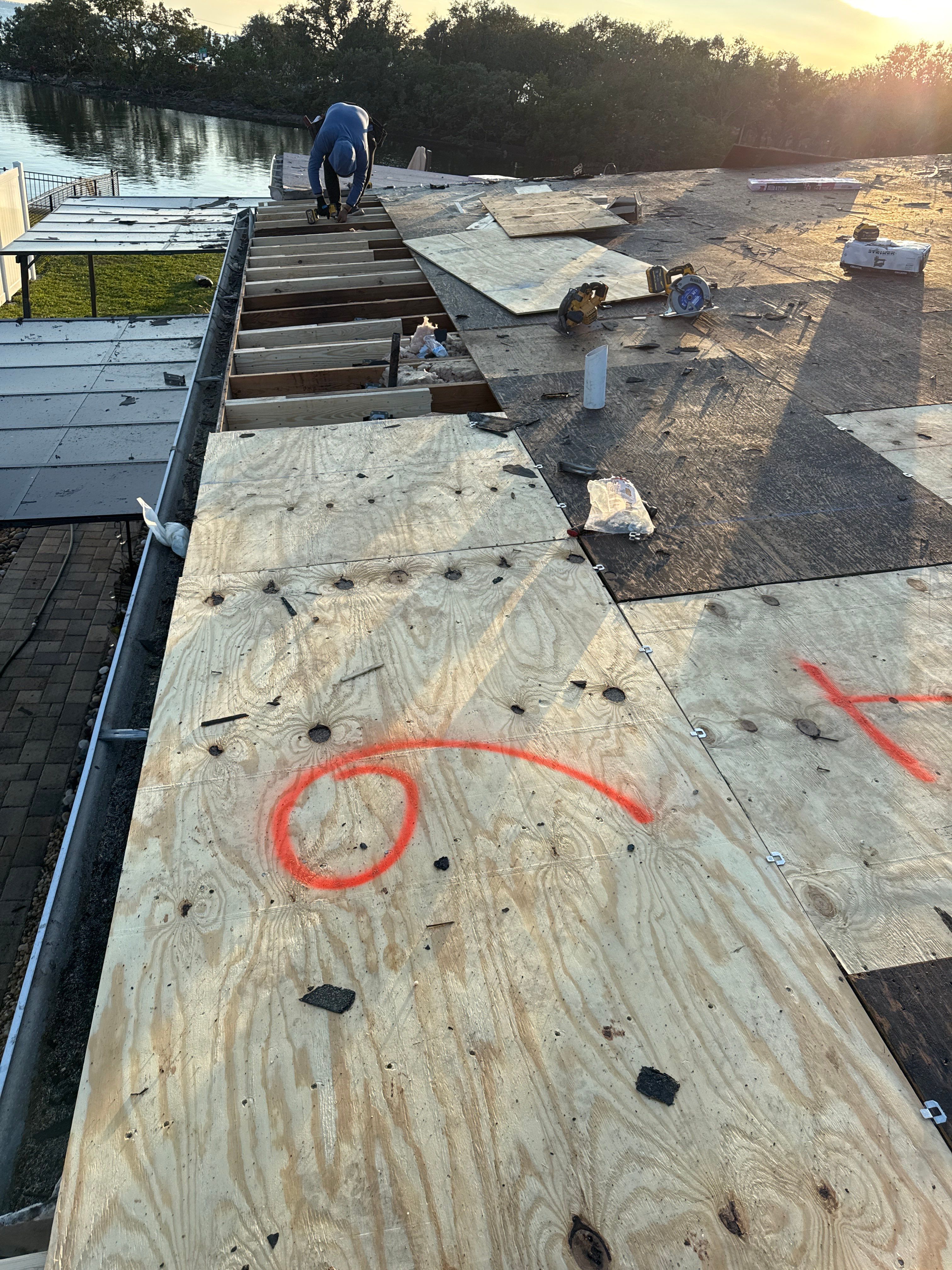 Project in St. Petersburg 33705 by Mitchell Roofing Company LLC 