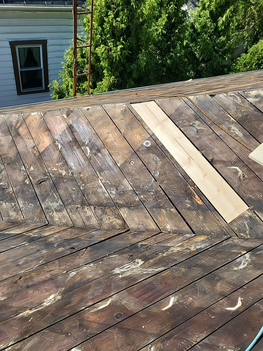ATLAS PINNACLE COLOR: MORNING HARVEST DRIP EDGE: MUSKET BROWN by Eagle Eye Roofing