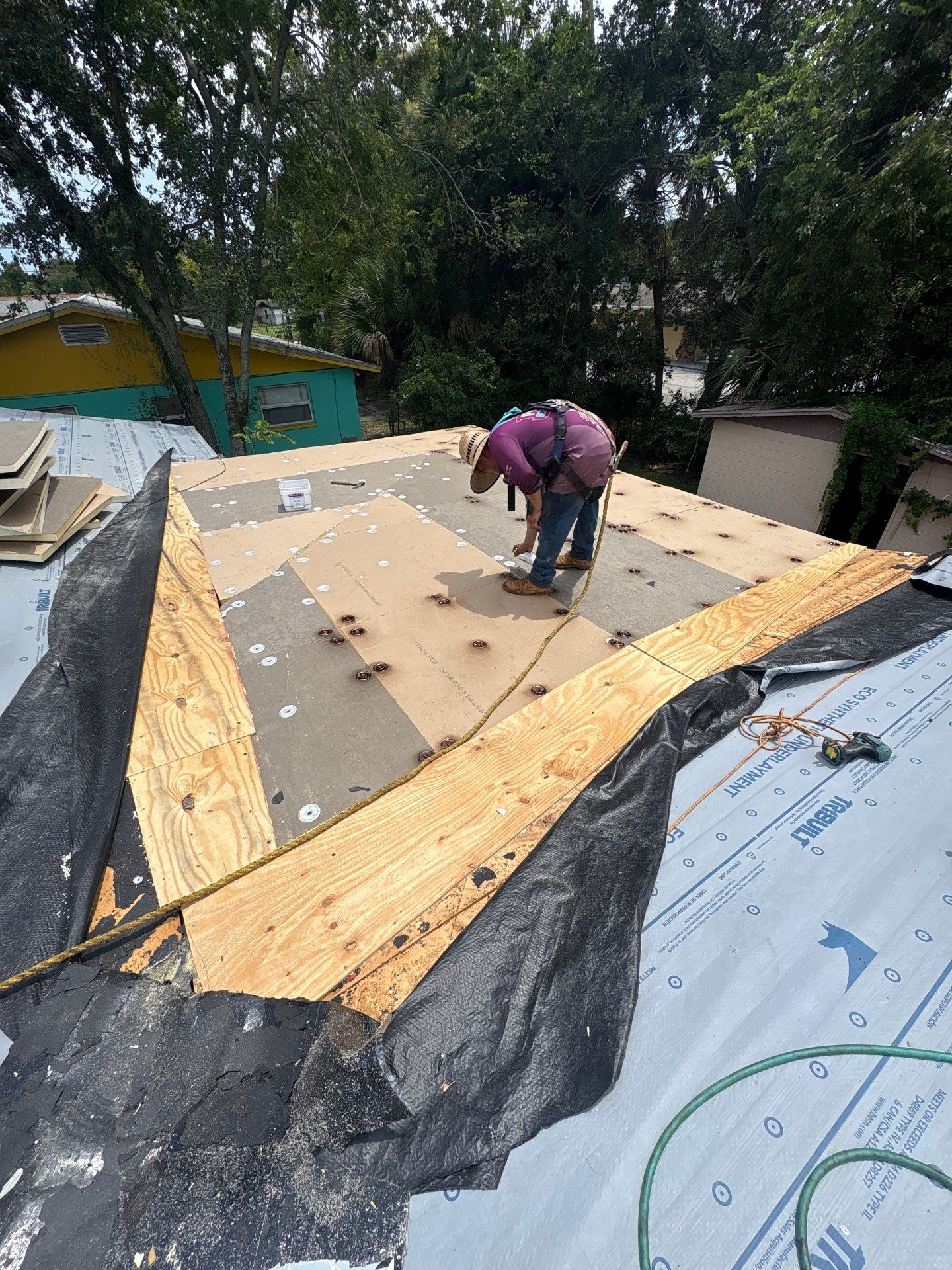 Residential Roof Replacement With Pinnacle Shingles in Daytona Beach by Pinnacle Roofing Group