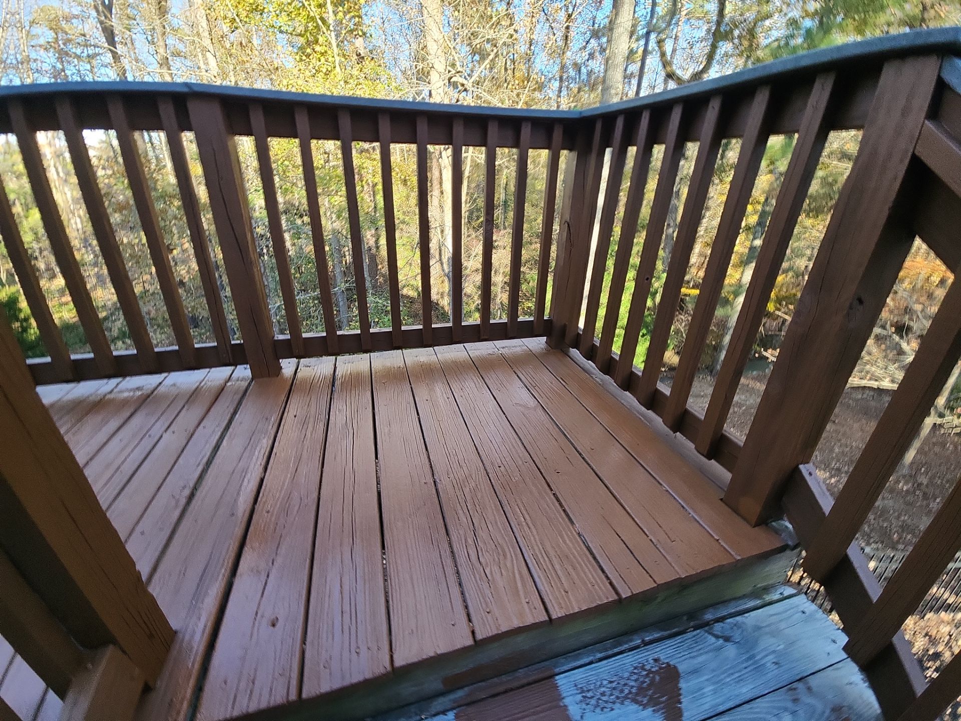 Wood Deck using Wood Stain by DuraSeal
