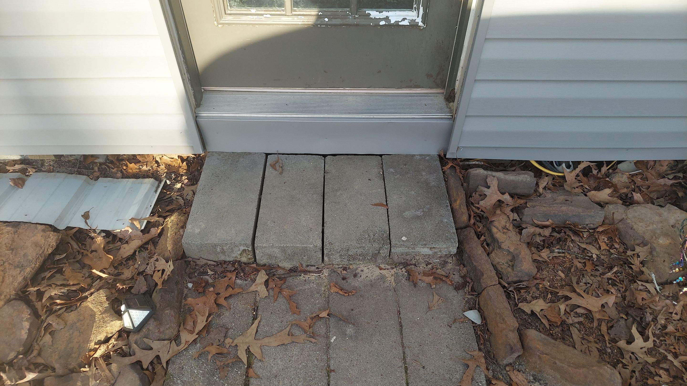 Residential Siding Repair in Bankston (Vinyl) by The Roofing Dudes