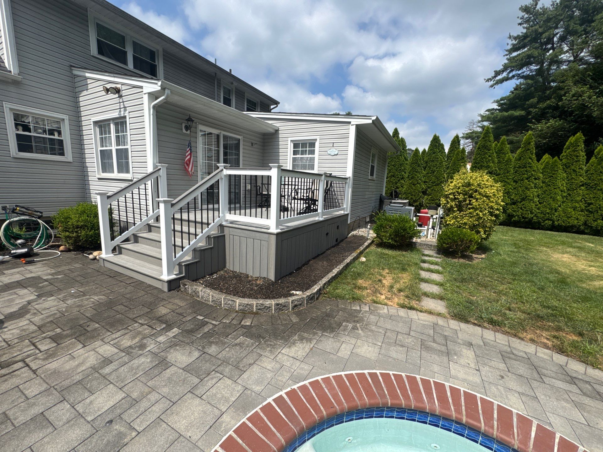 New Deck in Wayne, New Jersey by deck guardian