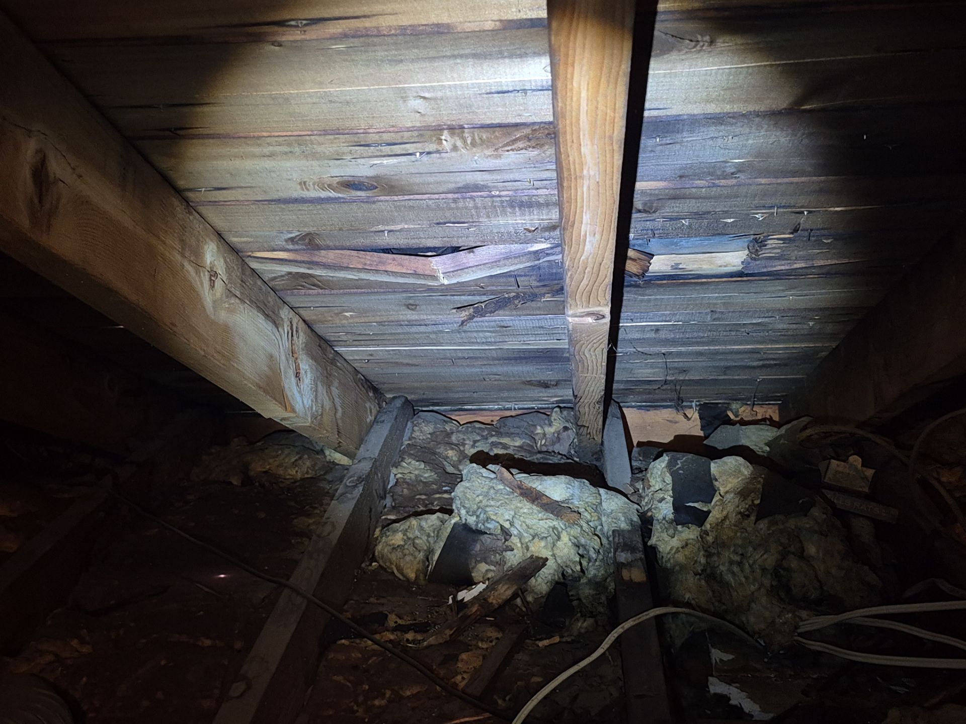 Charleston WV Lifetime Metal Roof Installation – Durable, Energy-Efficient Roofing System by Mr. Roofer