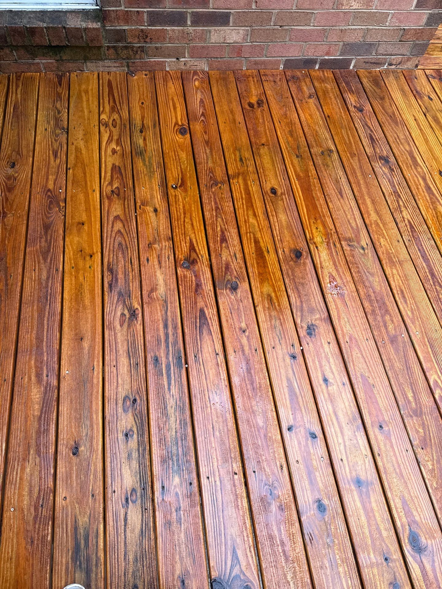 Wood Deck using Wood Sealant by DuraSeal