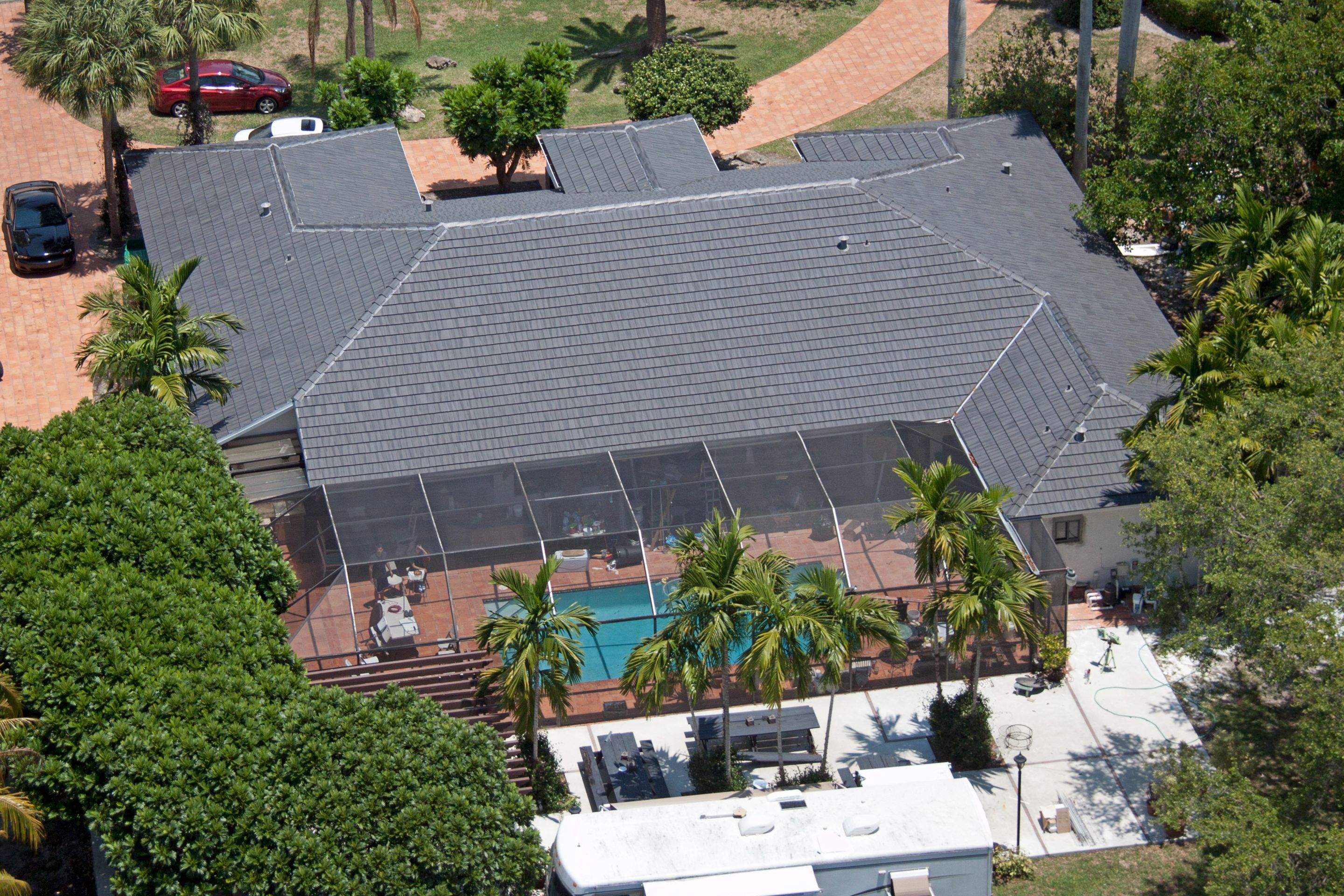 Crown - Windsor Slate - Thunderstorm by Istueta Roofing