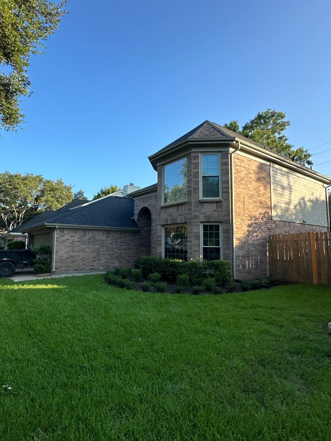 Residential Roofing Installation using Owen's Corning Duration (Lifetime) Shingles by Roof Repair Company