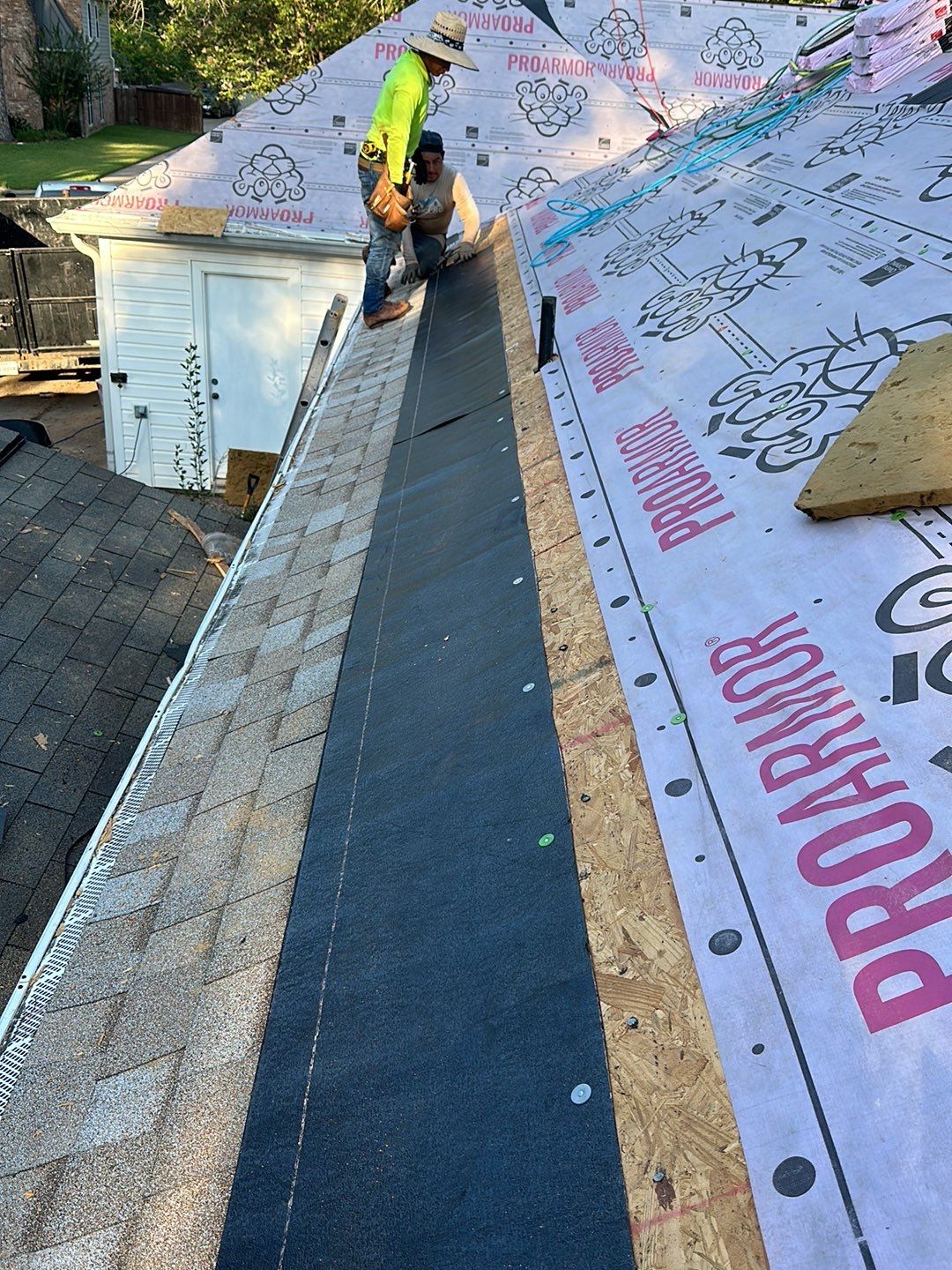 Residential Roofing Installation using Owen's Corning Duration (Lifetime) Shingles by Roof Repair Company