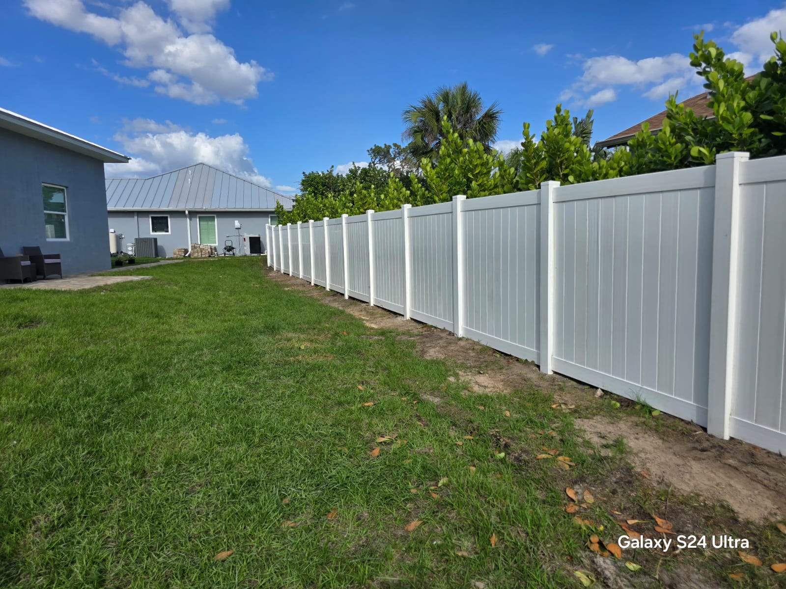 Residential White Vinyl Privacy Fence Installation in North Port by True Fence LLC