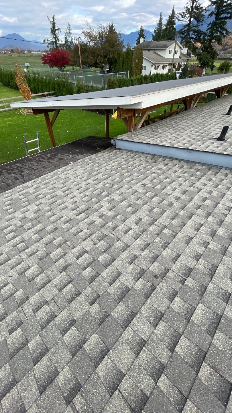 Residential Re-Roof using GAF Weathered Wood HDZ by Top Notch Roofing Inc