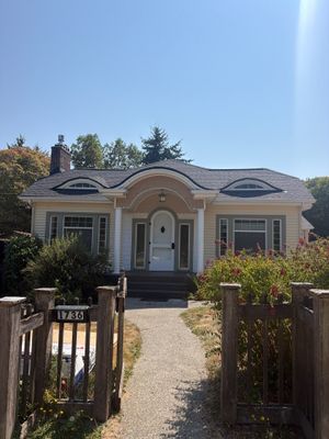 Residential Roofing Installation using GAF HDZ Shingles