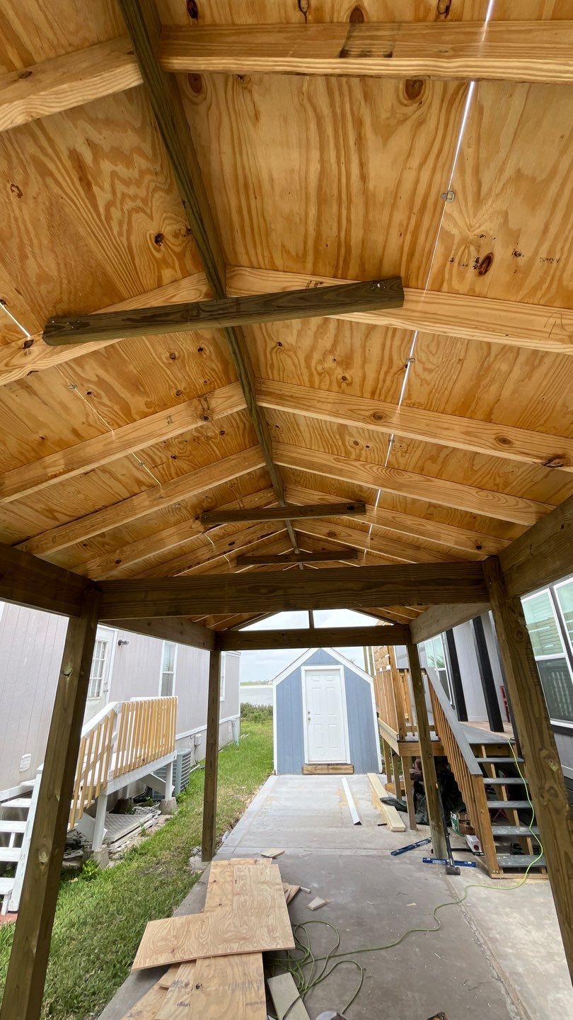 Mobile Home in Paradise by Bayfront Roofing and Construction