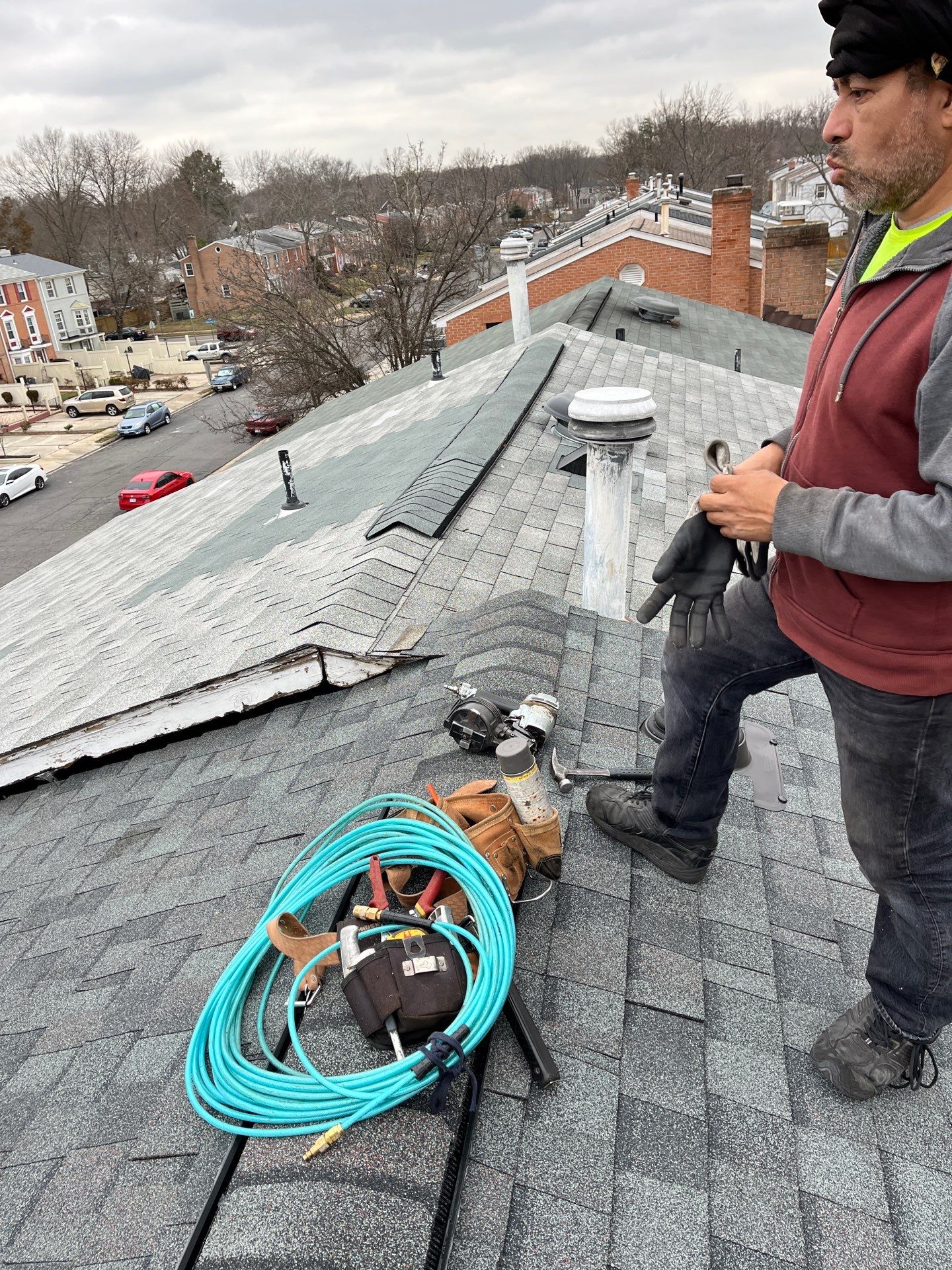 Alexandria Certainteed Landmark Roof in Colonial Slate by RM Banning, Inc.