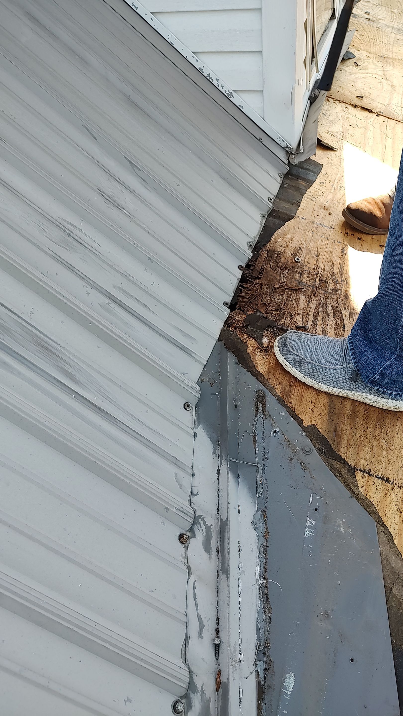 Residential Reroof: 30 Year Architectural Shingle by Hostetler Roofing