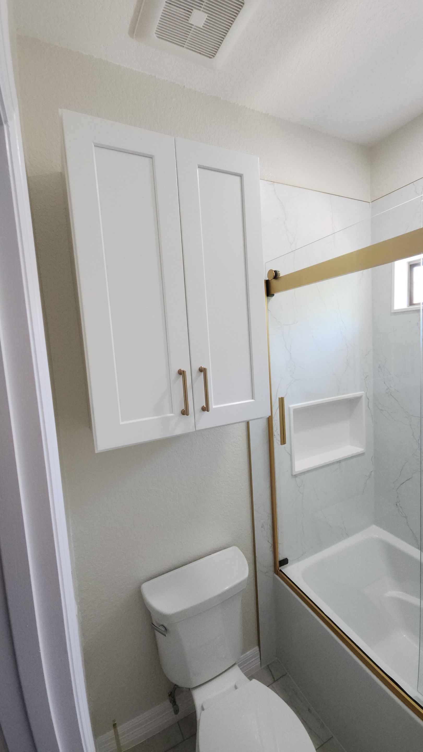 Canyon Springs Guest Bathroom Refresh by Legacy Bath and Kitchen 