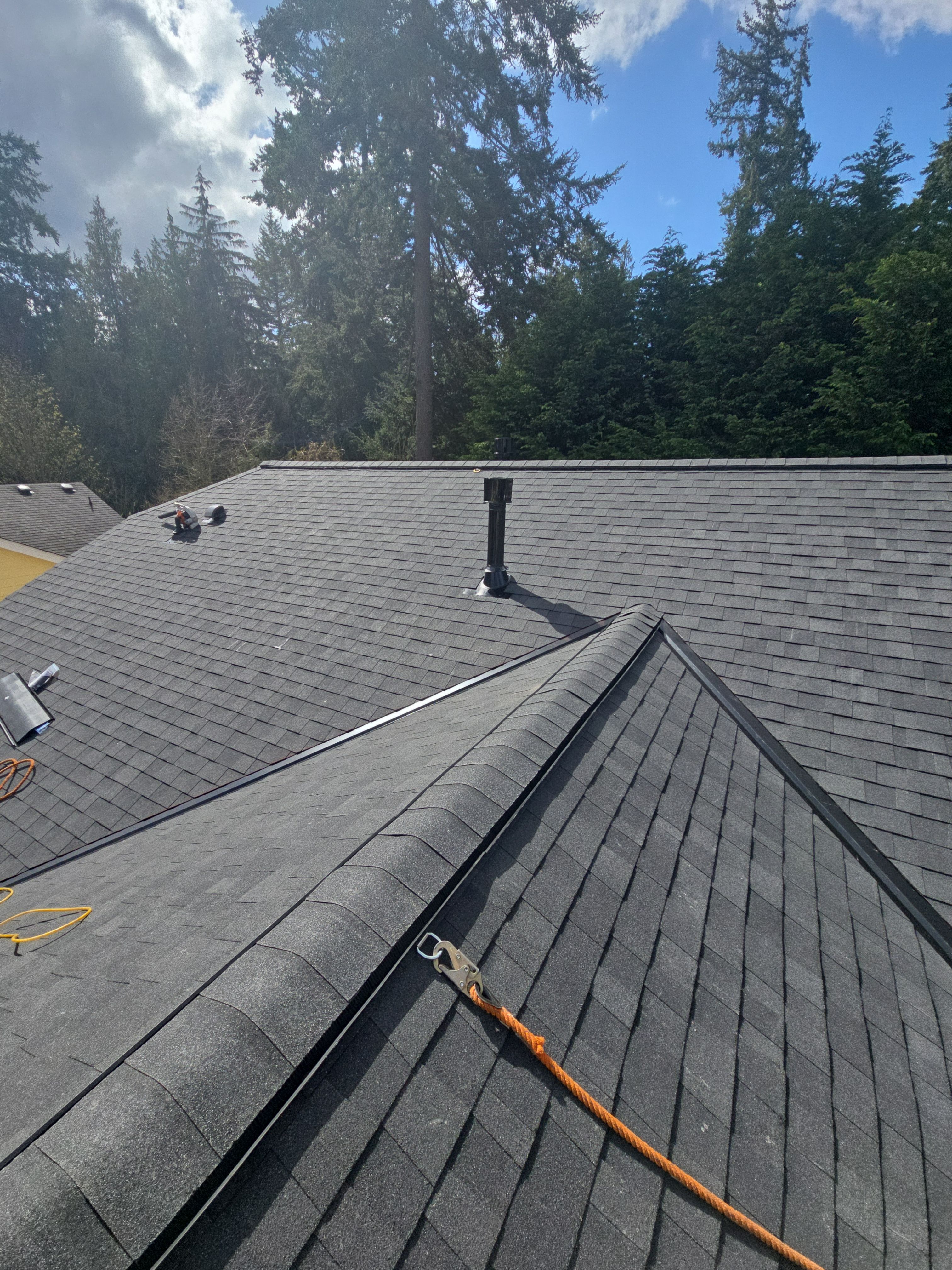 Owens Corning Duration Roof Replacement & Attic Ventilation in Lynnwood, WA by RoofSmart