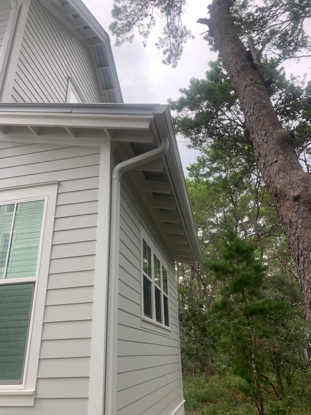 6 Inch Seamless Gutters using 6 Inch Seamless Gutters and Downspouts by Gutter Professors