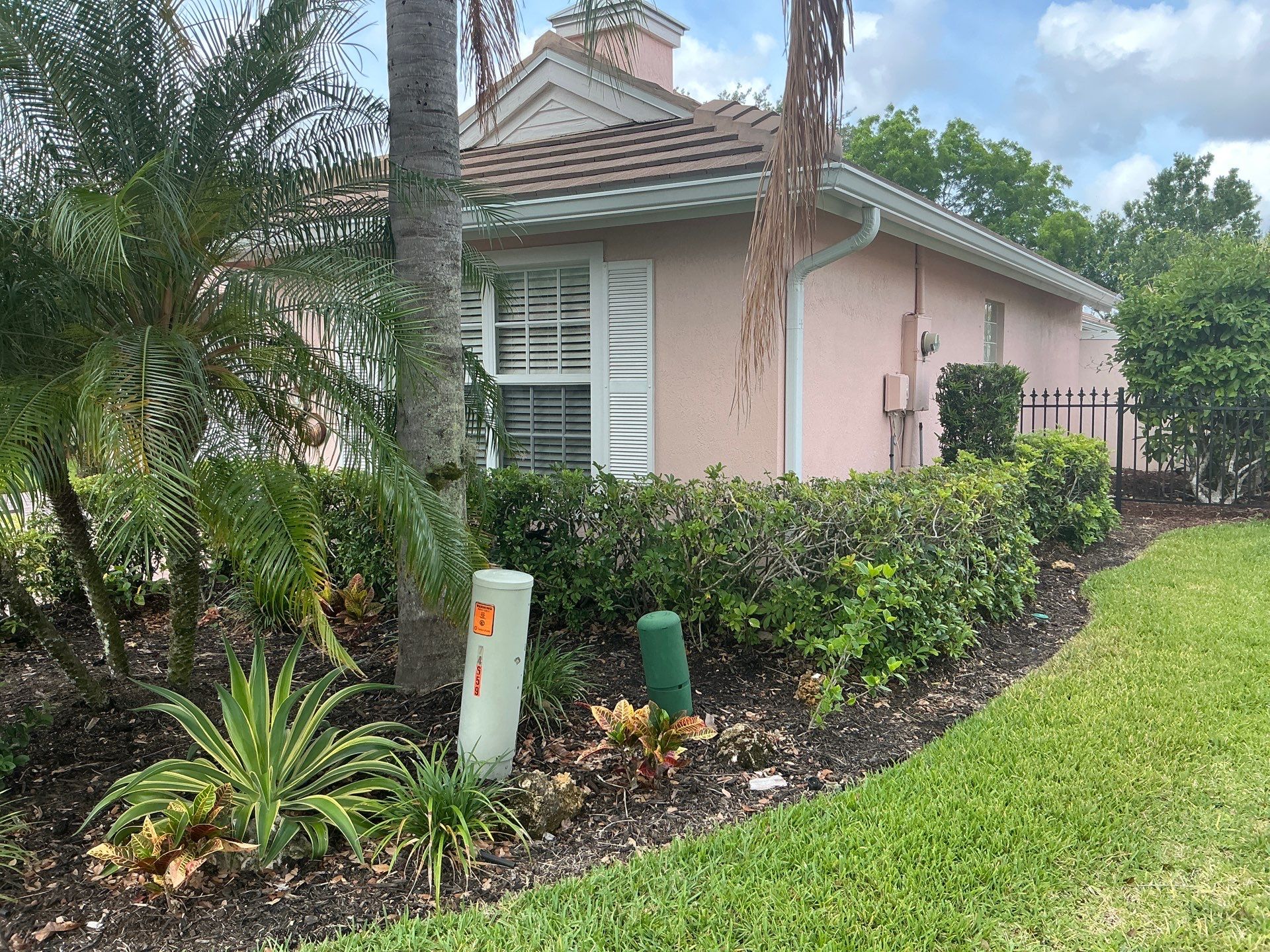 Gutter Guard Entire Home in Alva FL by Gutter Professors